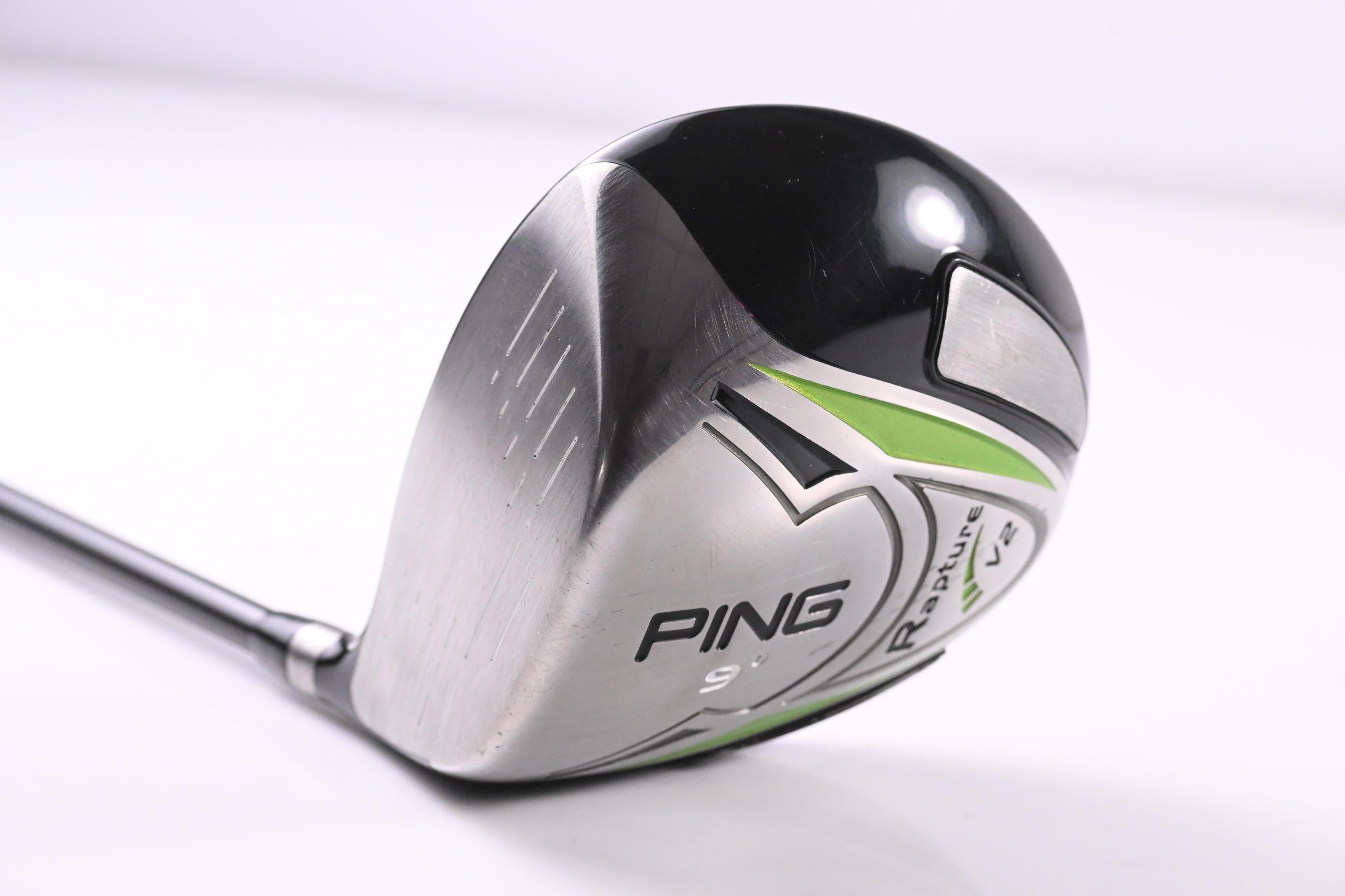Left Hand Ping Rapture V2 Driver / 9 Degree / Regular Flex Ping TFC 939 D 52