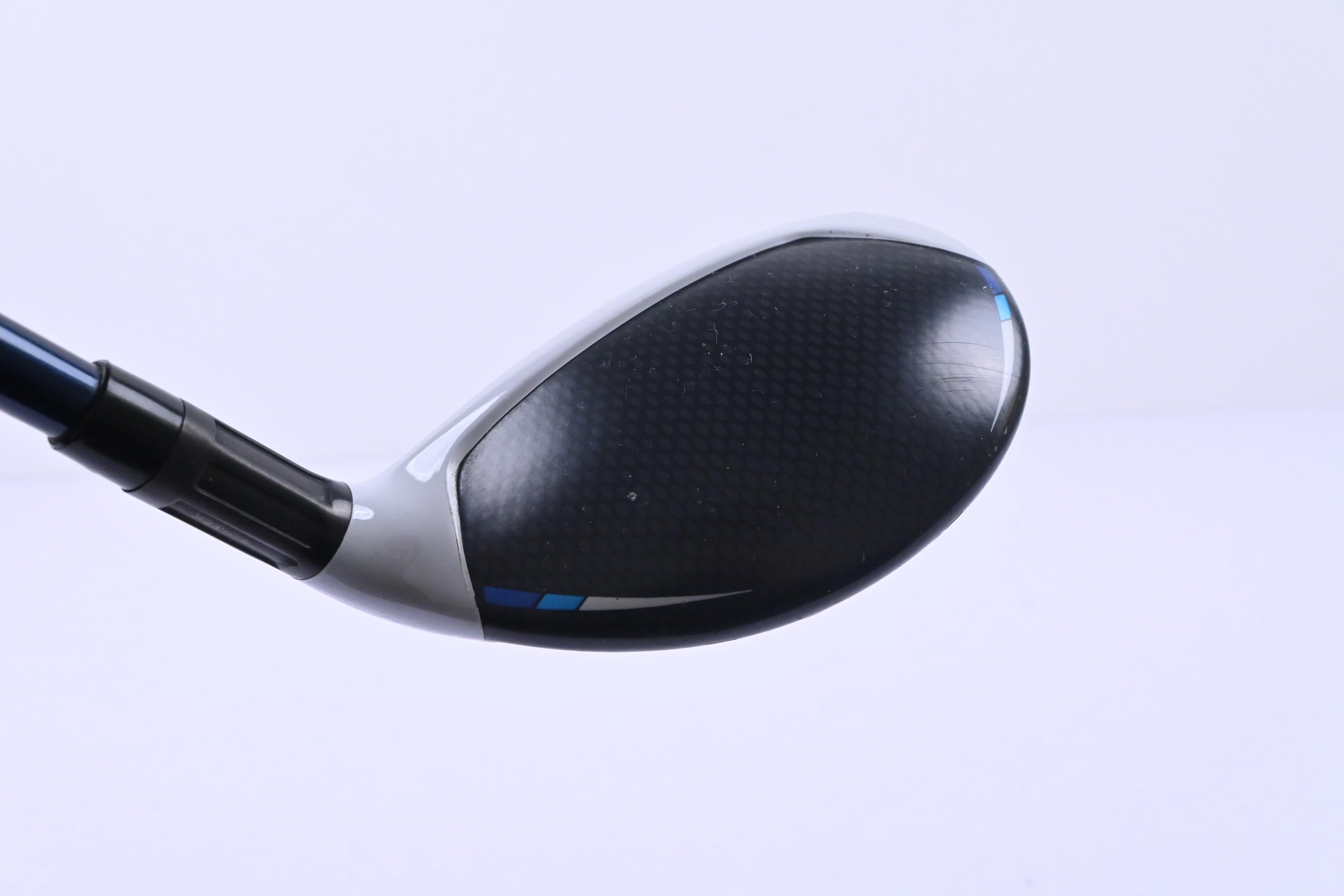 Taylormade SIM2 Max #3 Hybrid / 19 Degree / Stiff Flex Ventus Blue 7 Shaft