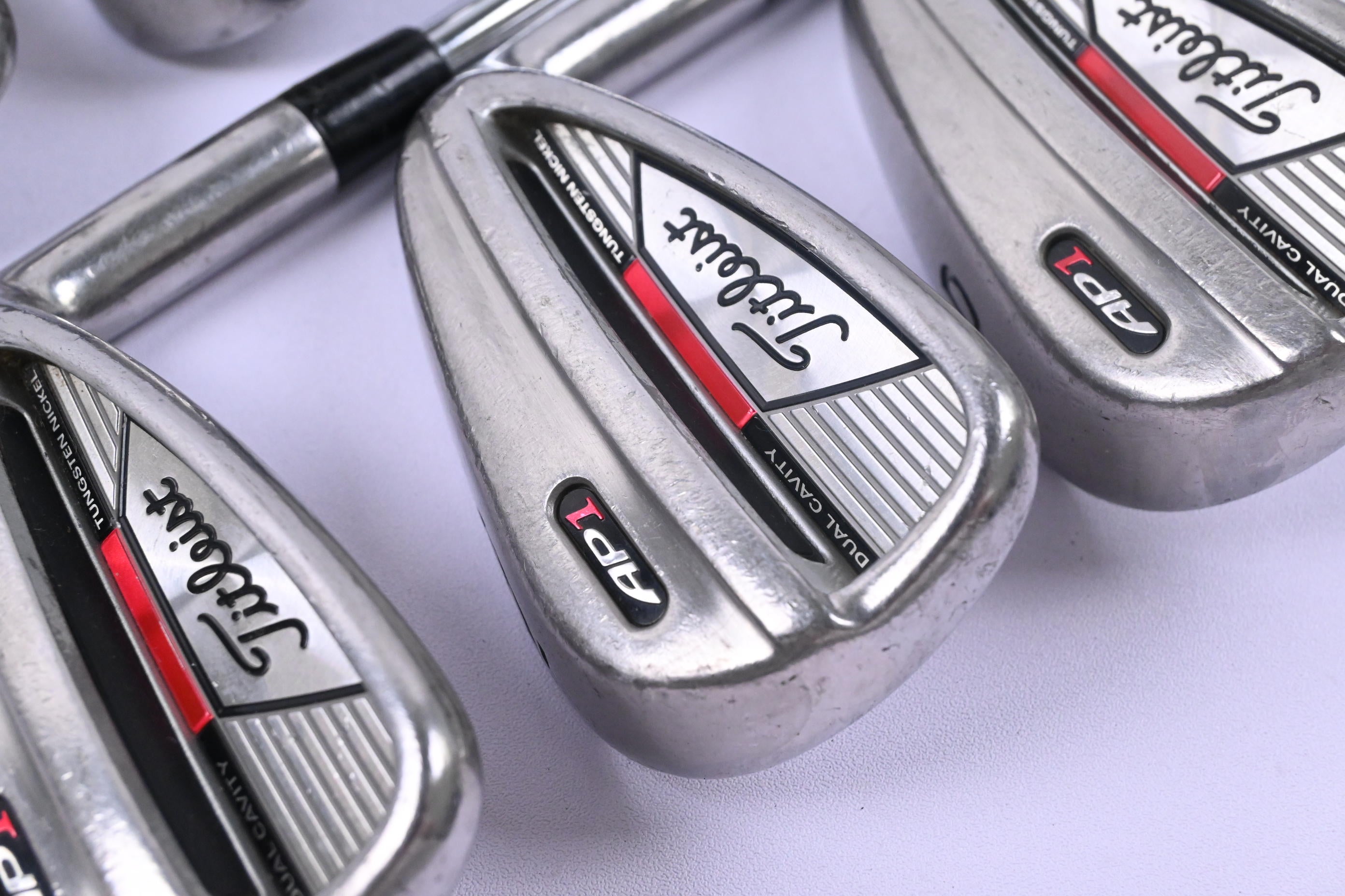 Titleist AP1 2008 Irons / 5-PW / Stiff Flex Dynamic Gold S300 Shafts