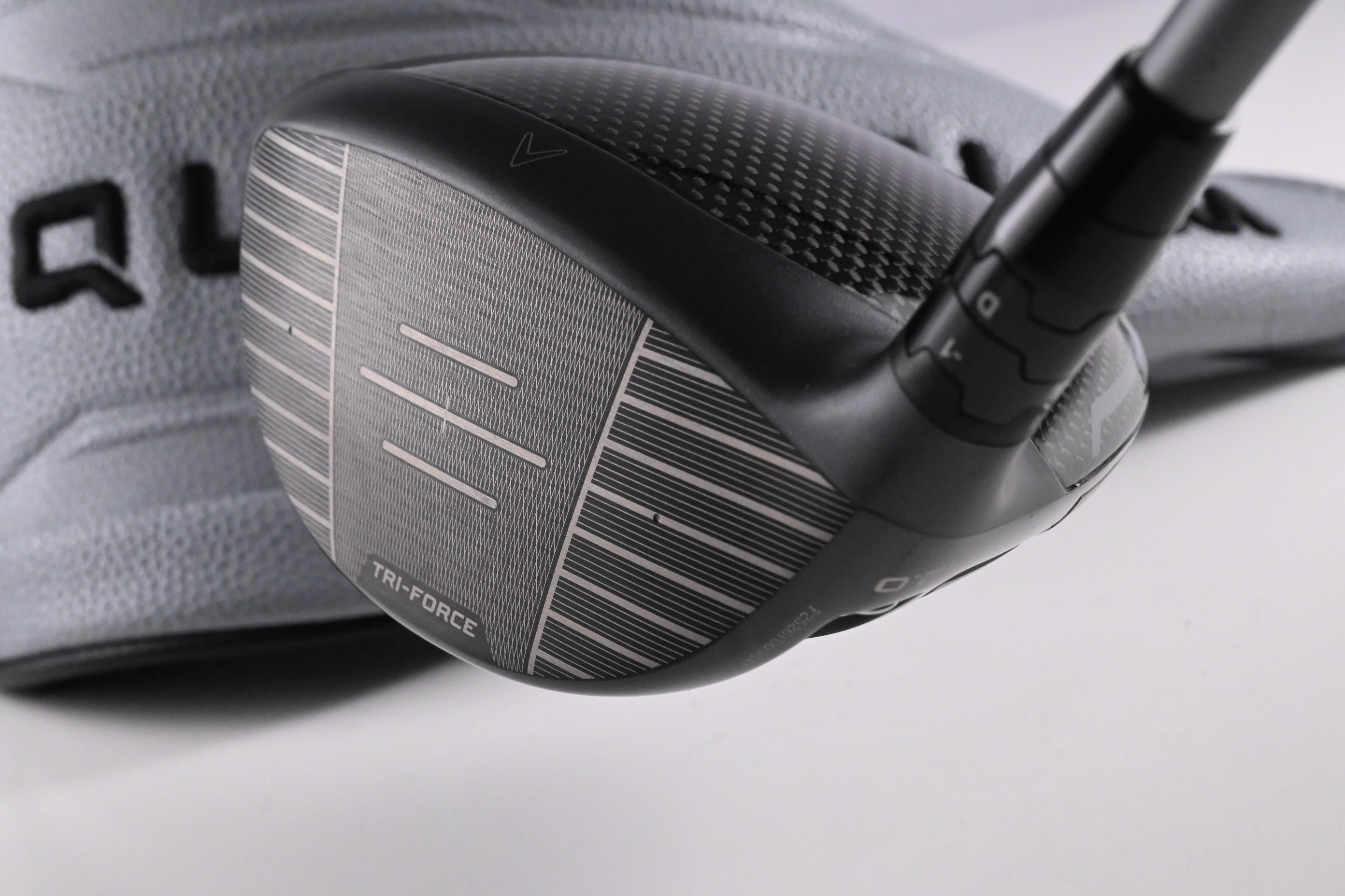 Callaway Quantum Max Driver / 12 Degree / Regular Flex Denali Frost 50 Shaft