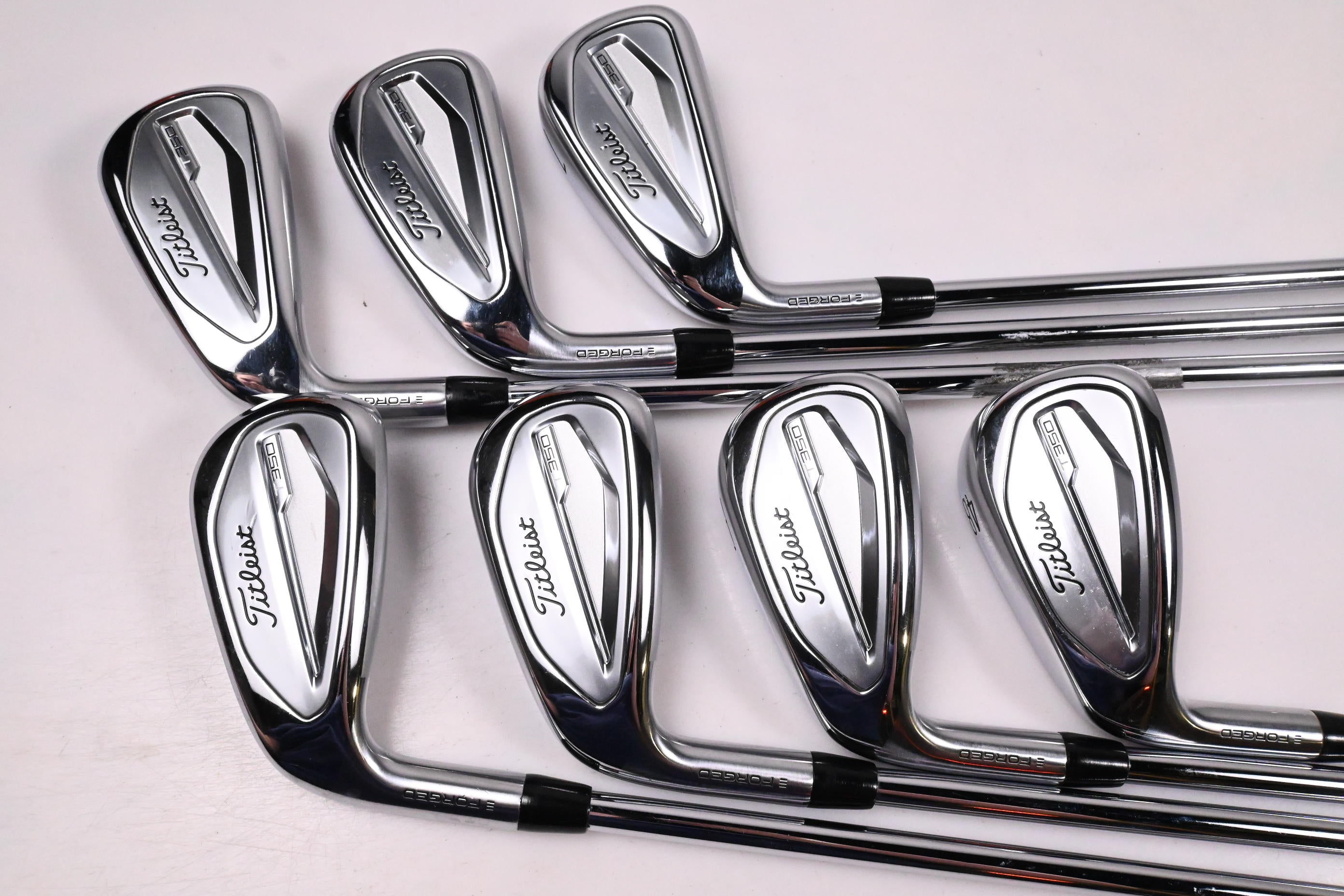 Left Hand Titleist T350 Irons / 5-PW+48° / Regular Flex AMT Red R300 Shafts