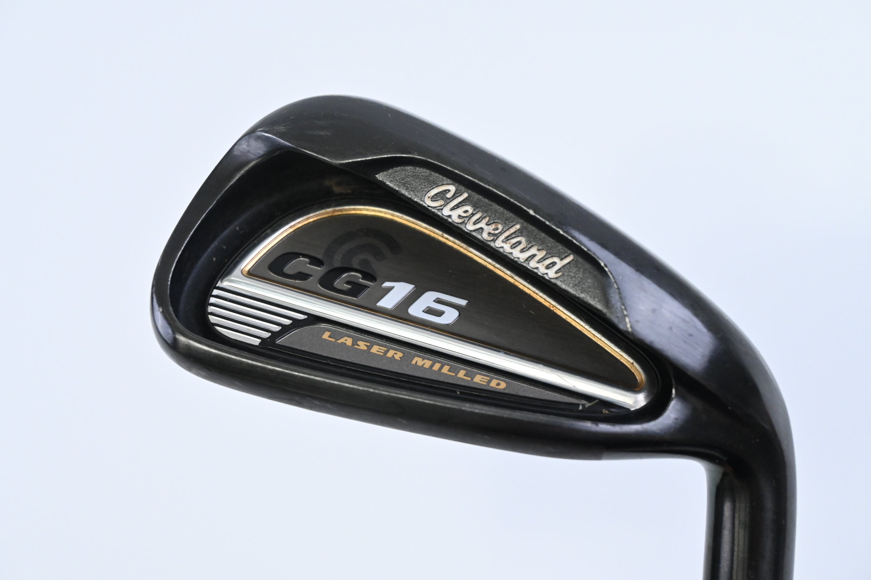 Cleveland CG16 Black Pearl #8 Iron / Stiff Flex Cleveland Traction 85 Shaft