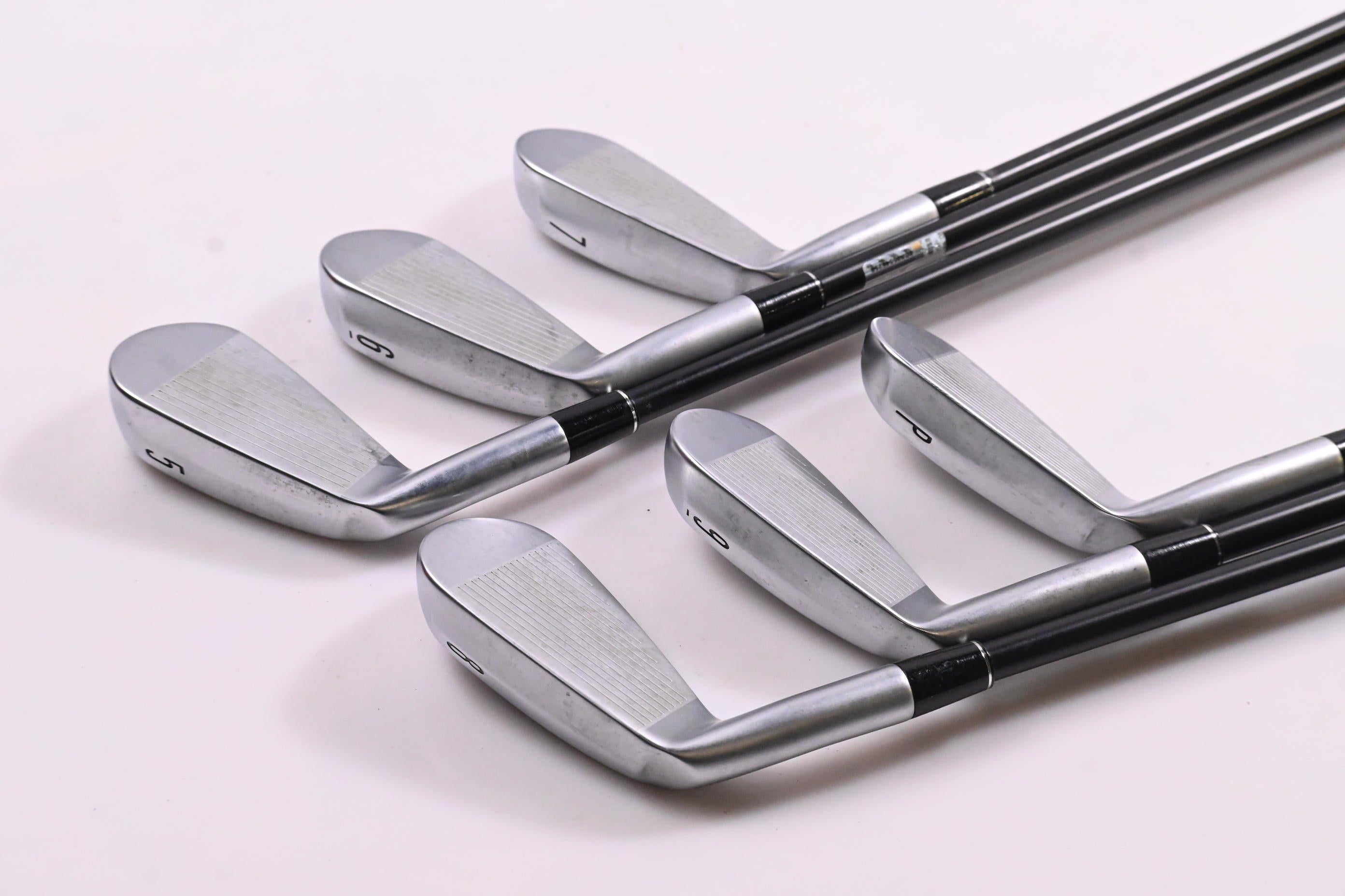 Srixon ZXi4 Irons / 5-PW / Regular Flex UST Mamiya Helium Nanocore 60 Shafts