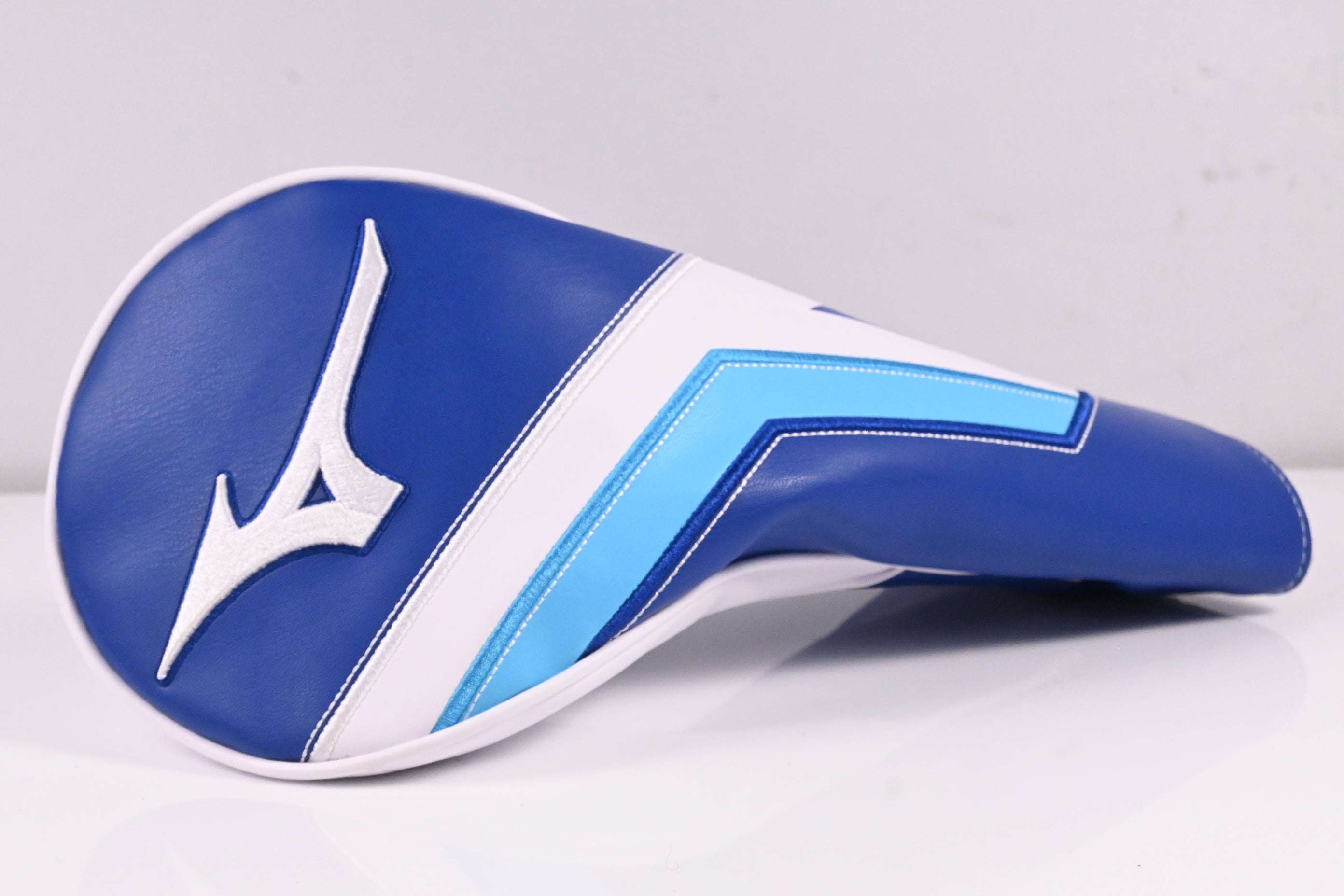 Mizuno ST-Max 230 Driver / 9.5 Degree / Regular Flex LIN-Q M40X Red 5 Shaft