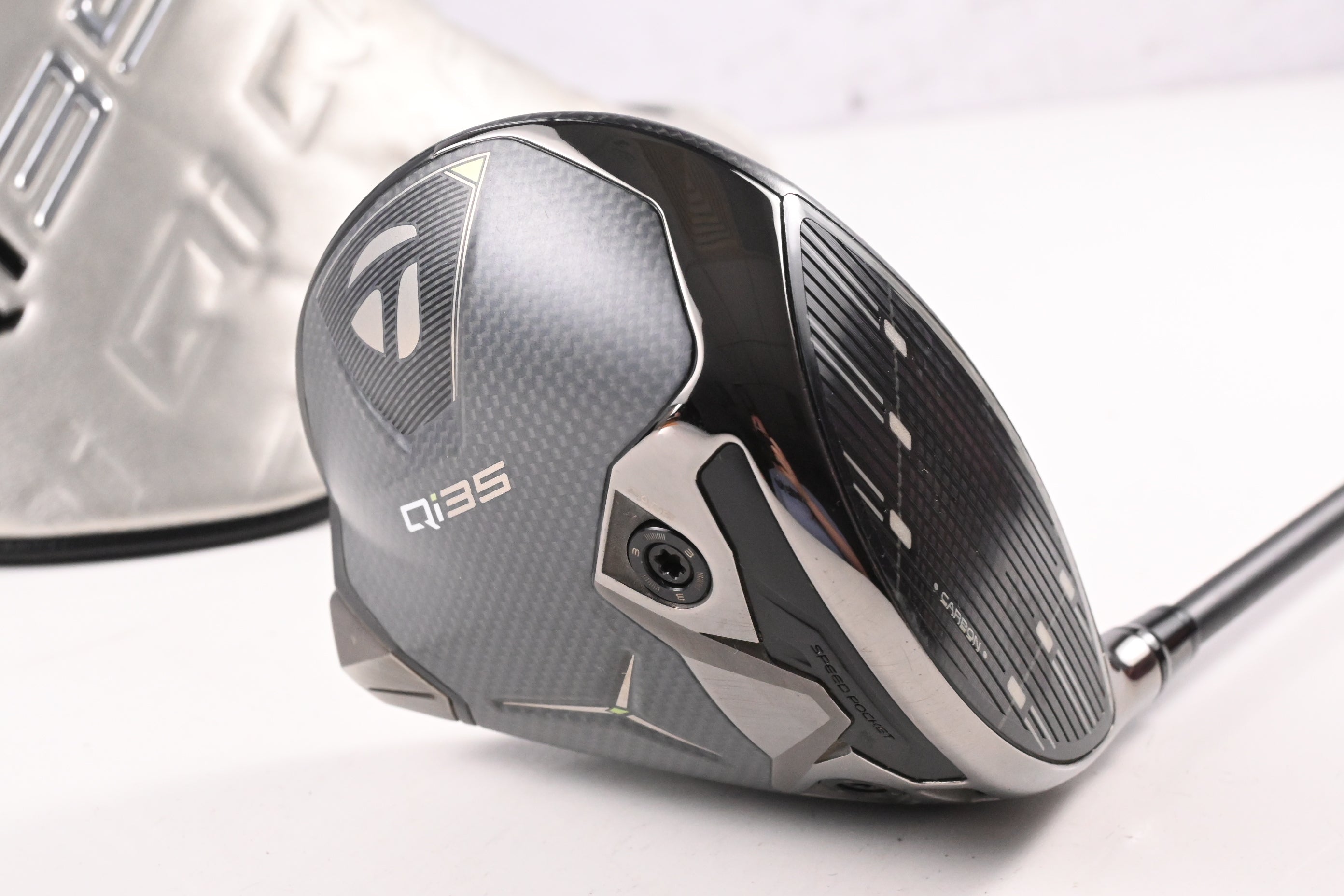 Taylormade Qi35 LS Driver / 9 Degree / Stiff Flex Kai'li White Dark Wave 60