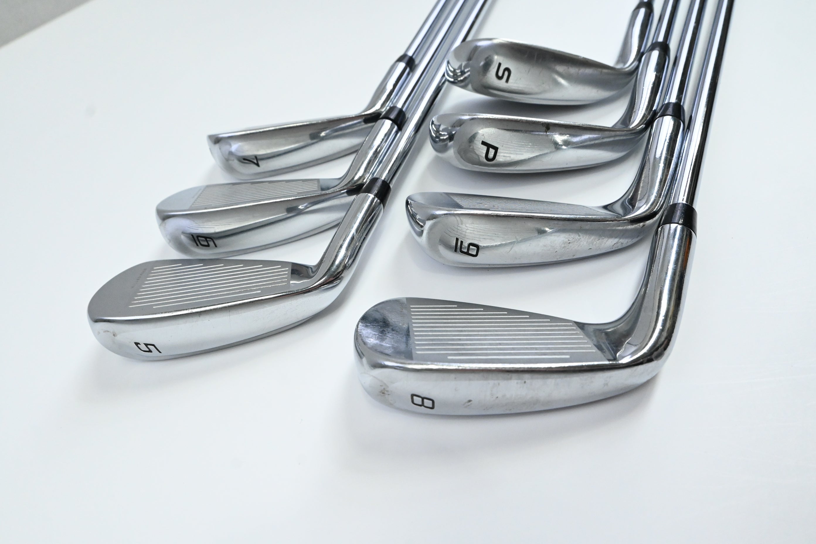 Cobra King F9 Irons / 5-PW+SW / Regular Flex Cobra Shafts