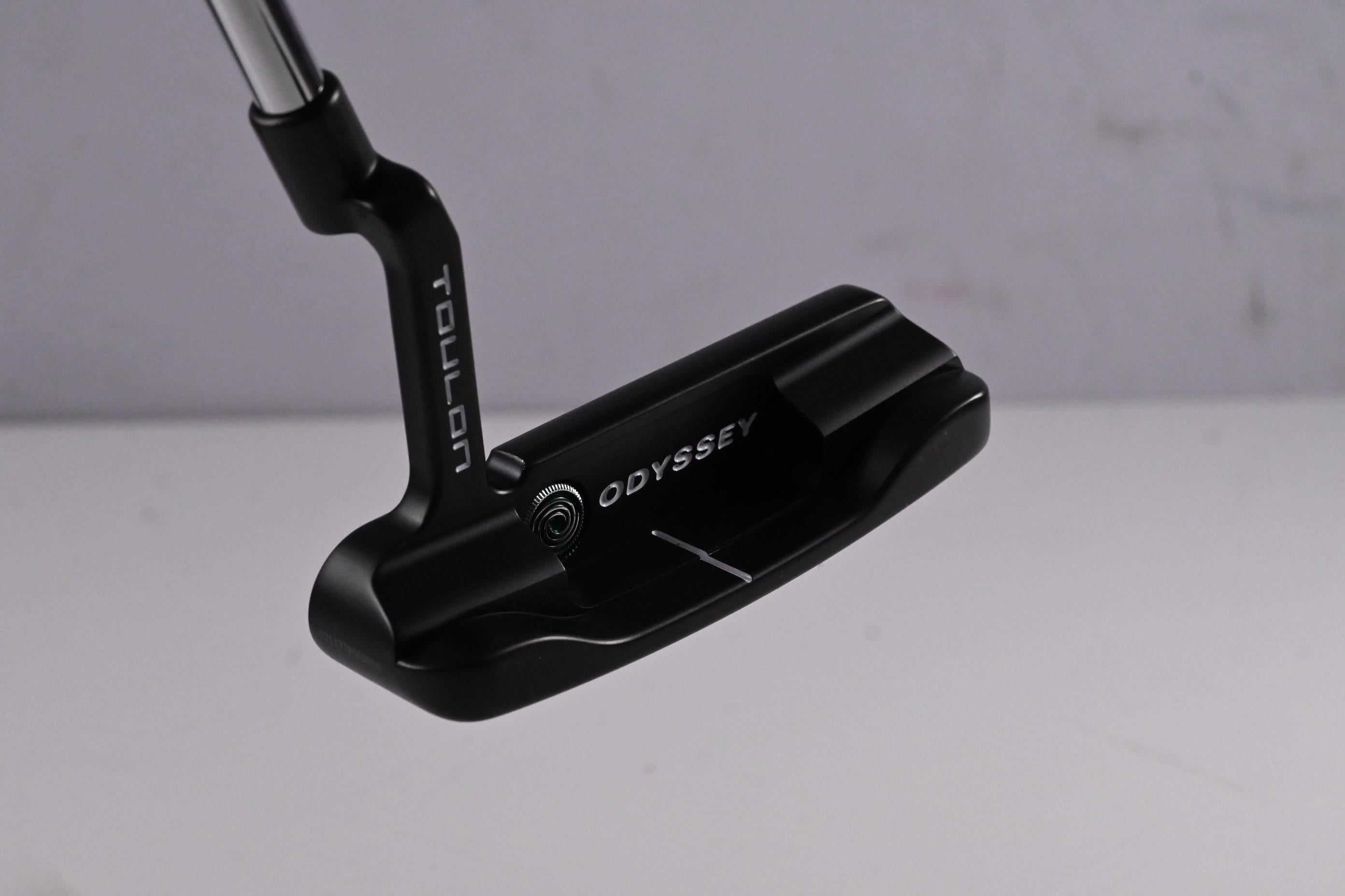 Odyssey Toulon Madison 2022 Putter / 33 Inch