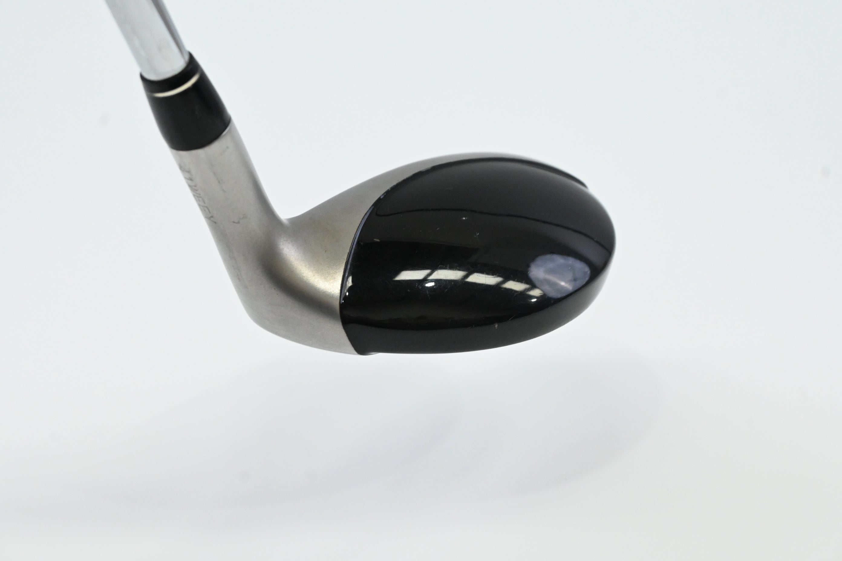Taylormade Rescue Mid #3 Hybrid / 19 Degree / Regular Flex Precision 95