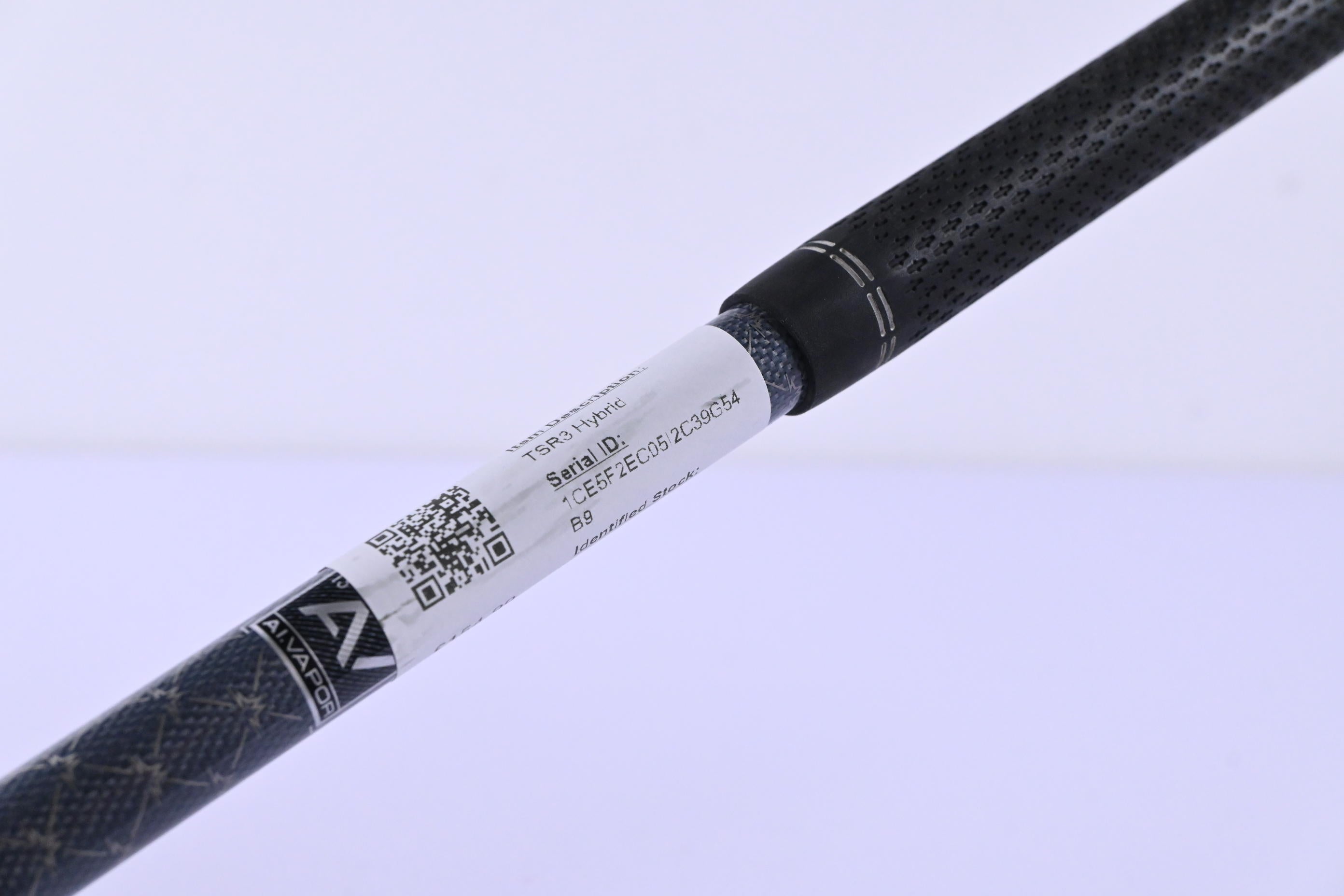 Titleist TSR3 #3 Hybrid / 19 Degree / Regular Flex Tensei AV Blue 65 Shaft