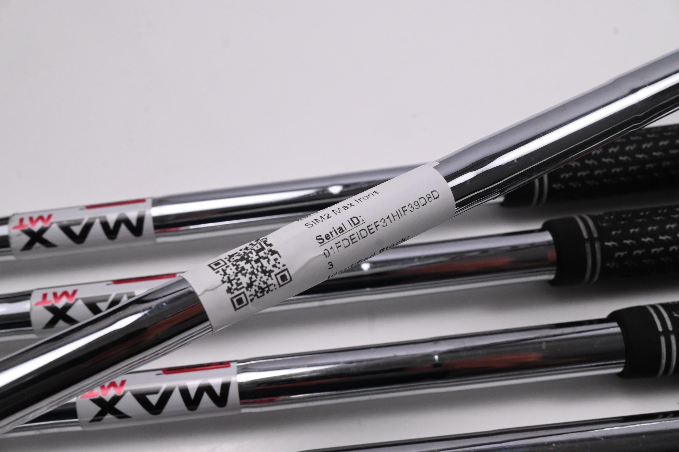 Taylormade SIM2 Max Irons / 4-PW / Regular Flex KBS MAX MT 85 Shafts