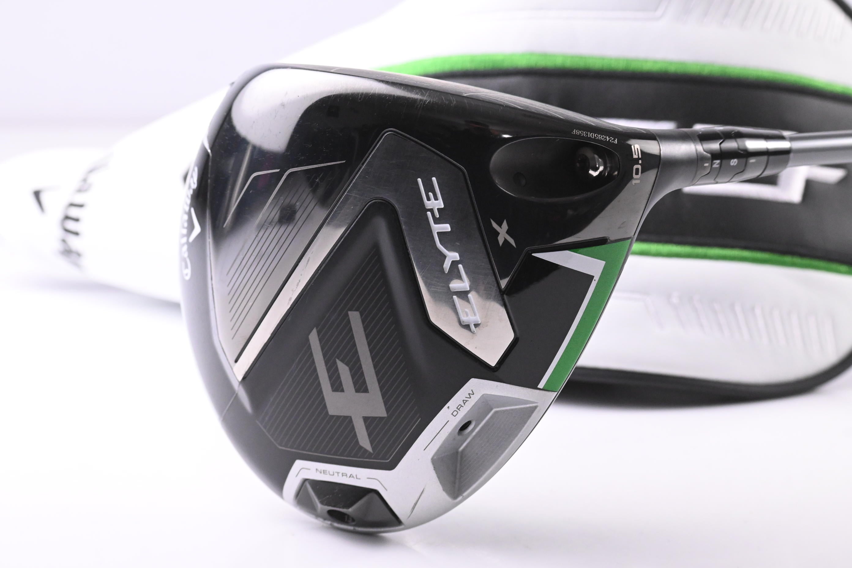 Callaway Elyte X Driver / 10.5 Degree / Regular Flex Denali Charcoal 50 Shaft
