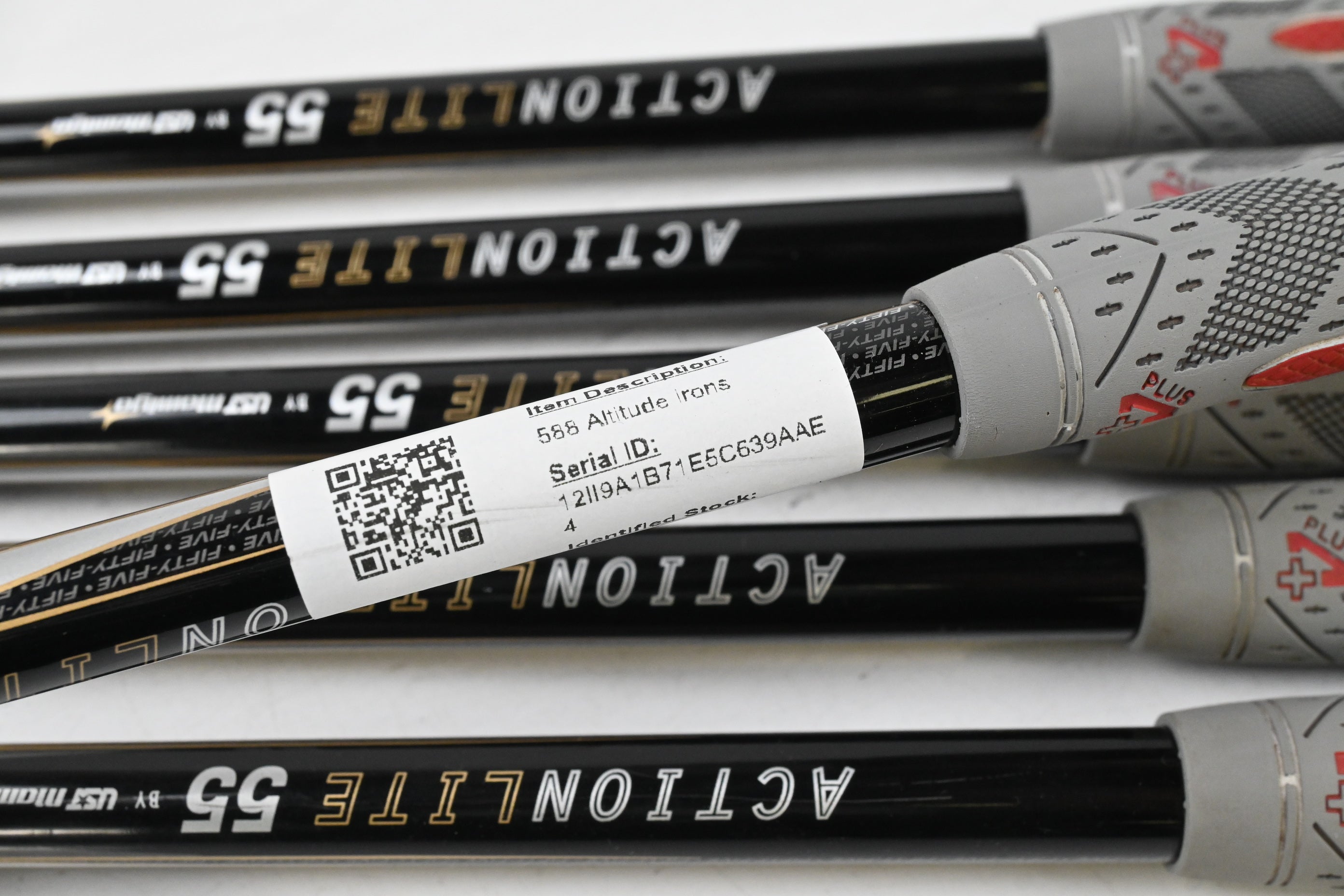 Cleveland 588 Altitude Irons / 5-PW / Regular Action Lite 55 Shafts