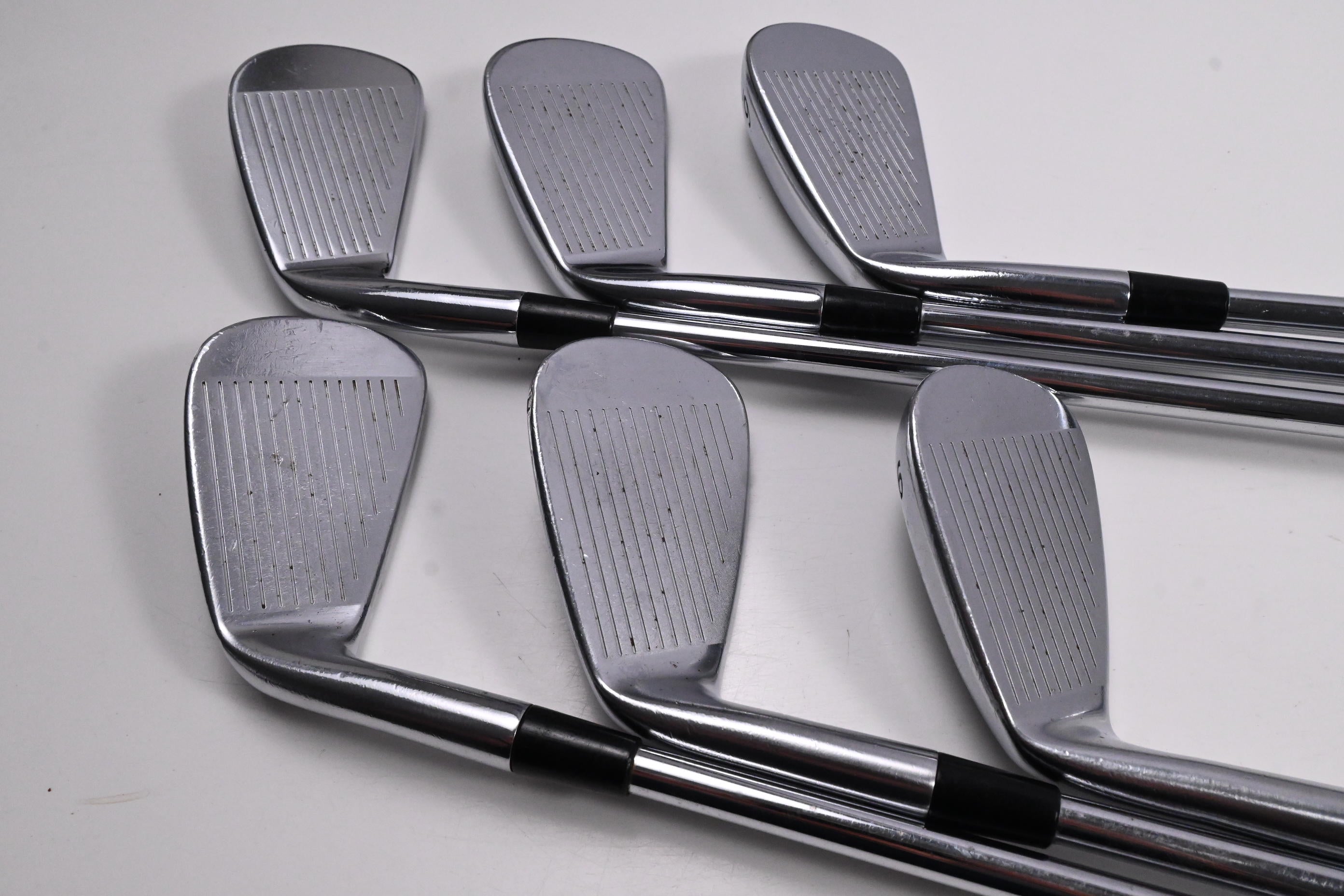 Taylormade Tour Preferred CB 2011 Irons / 4-9I / Regular Flex KBS Tour Shafts