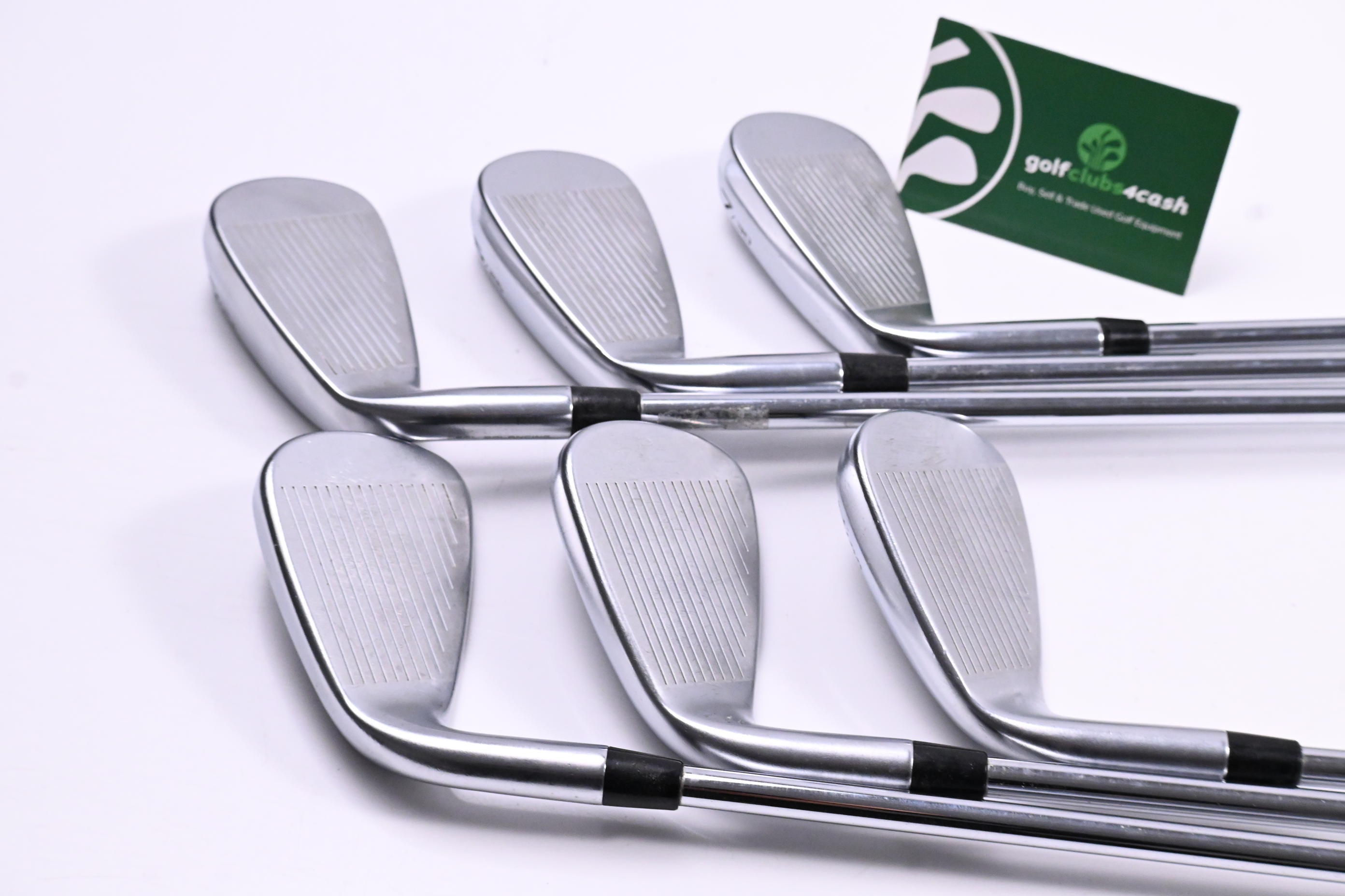 Cleveland Launcher UHX Irons / 5-PW / Regular Flex Dynamic Gold DST 98 R300