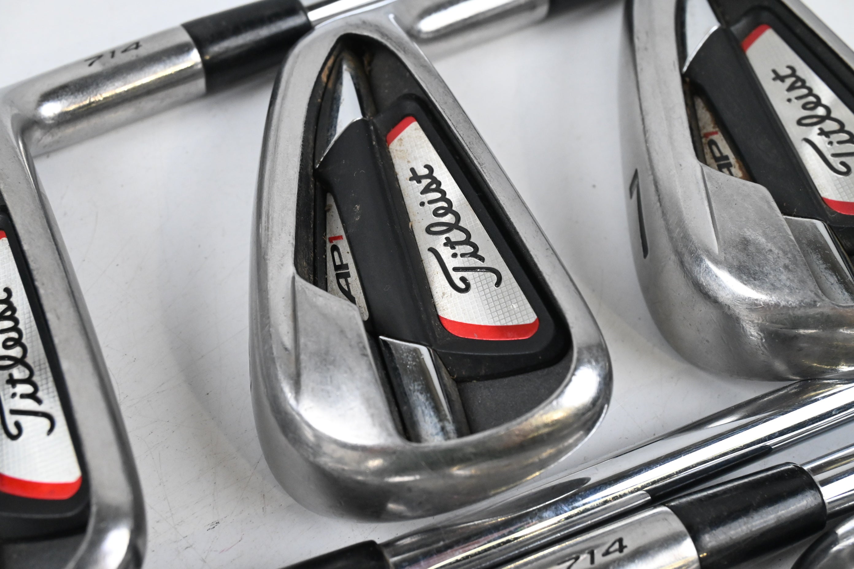 Titleist 714 AP1 Irons / 5-PW / Regular Flex XP 95 R300 Shafts