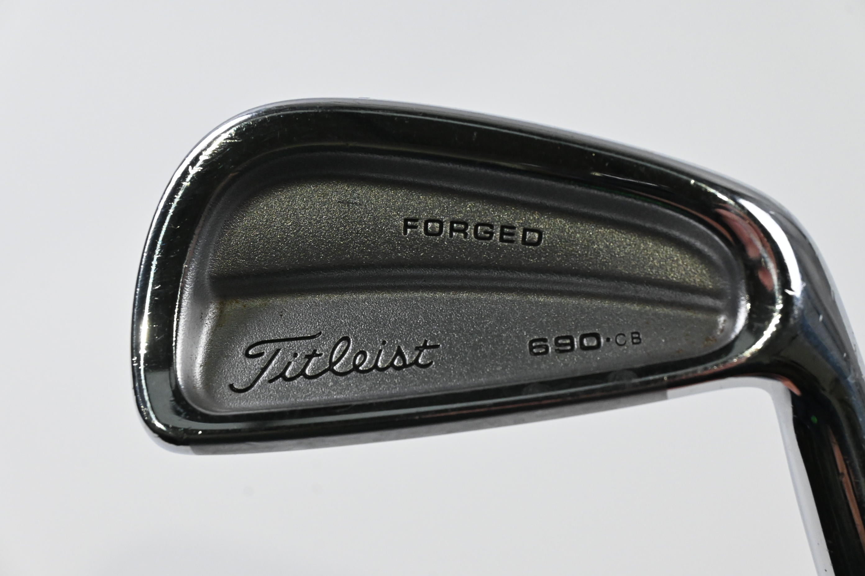 Titleist 690CB #6 Iron / Stiff Flex Dynamic Gold S300 Shaft