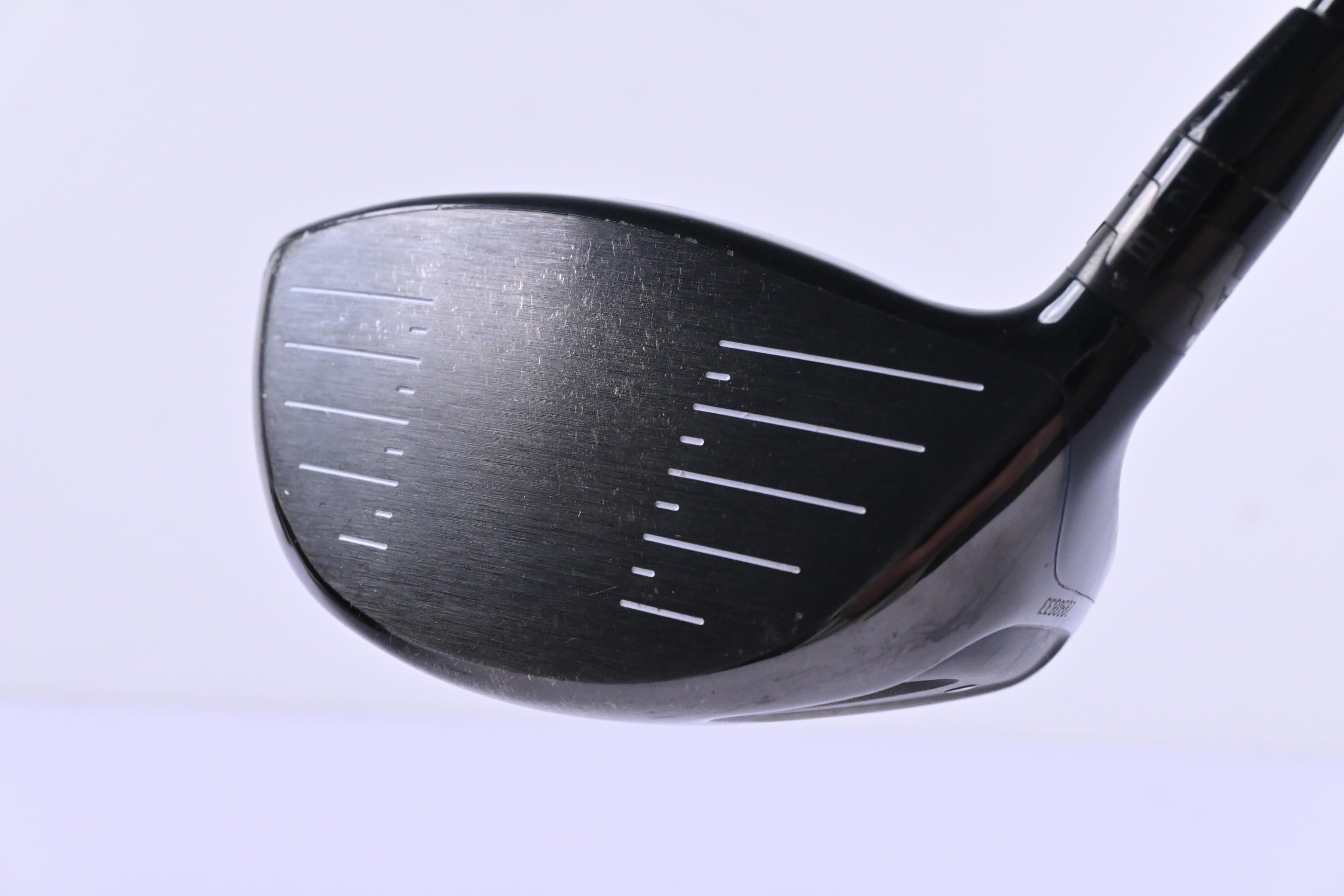 Titleist 910 D3 Driver / 8.5 Degree / Stiff Flex Diamana 'ahina 72 Shaft