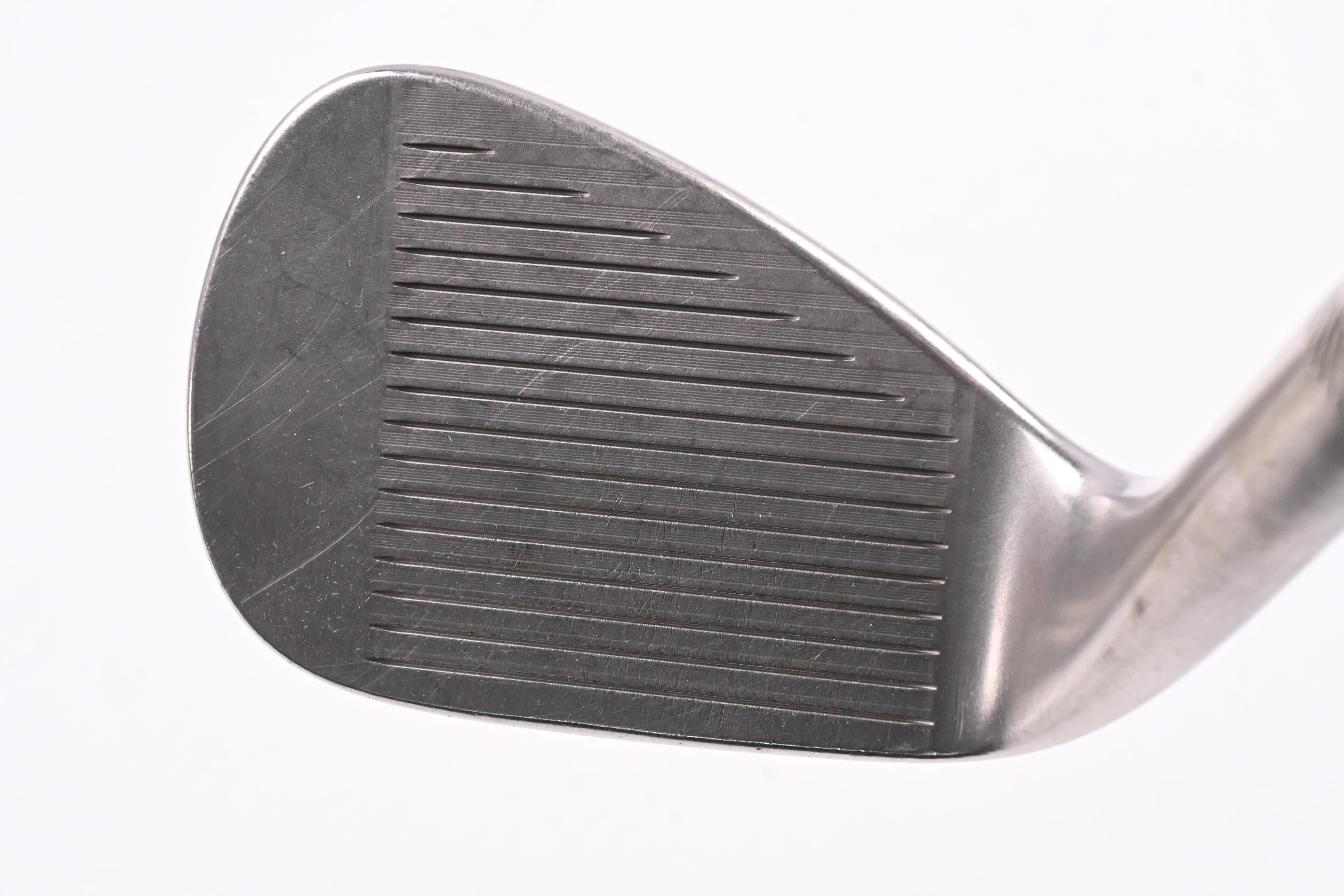 Titleist Vokey SM10 Pitching Wedge / 46 Degree / Stiff Flex Dynamic Gold S400
