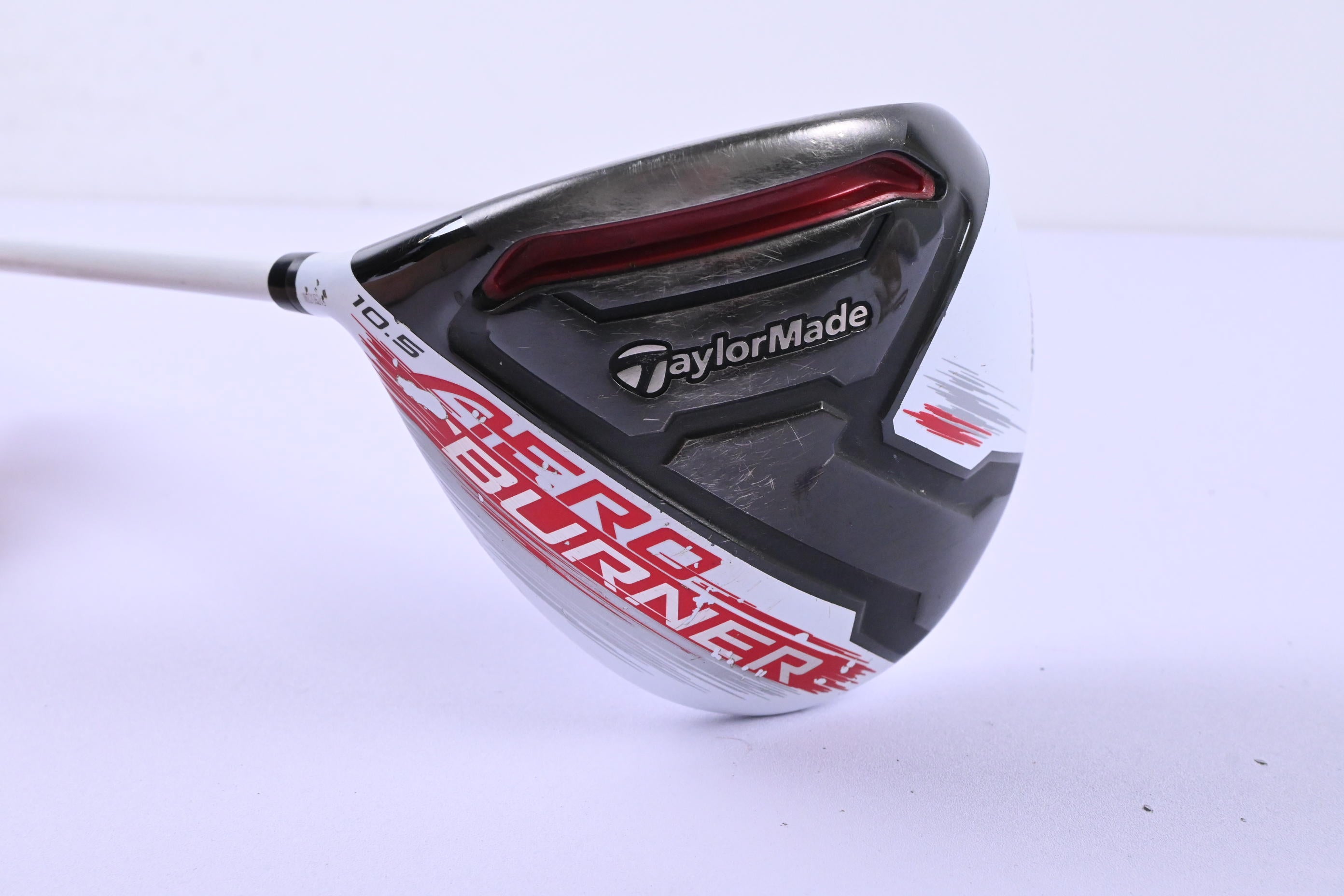 Left Hand Taylormade Aeroburner Driver / 10.5 Degree / Regular Flex Shaft