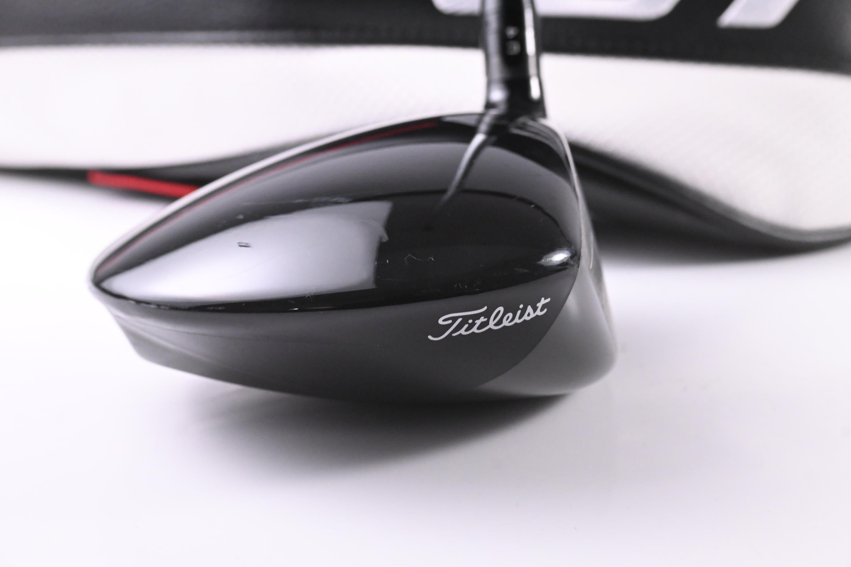 Titleist GT1 Driver / 10 Degree / Regular Flex AirSpeeder 40 Shaft