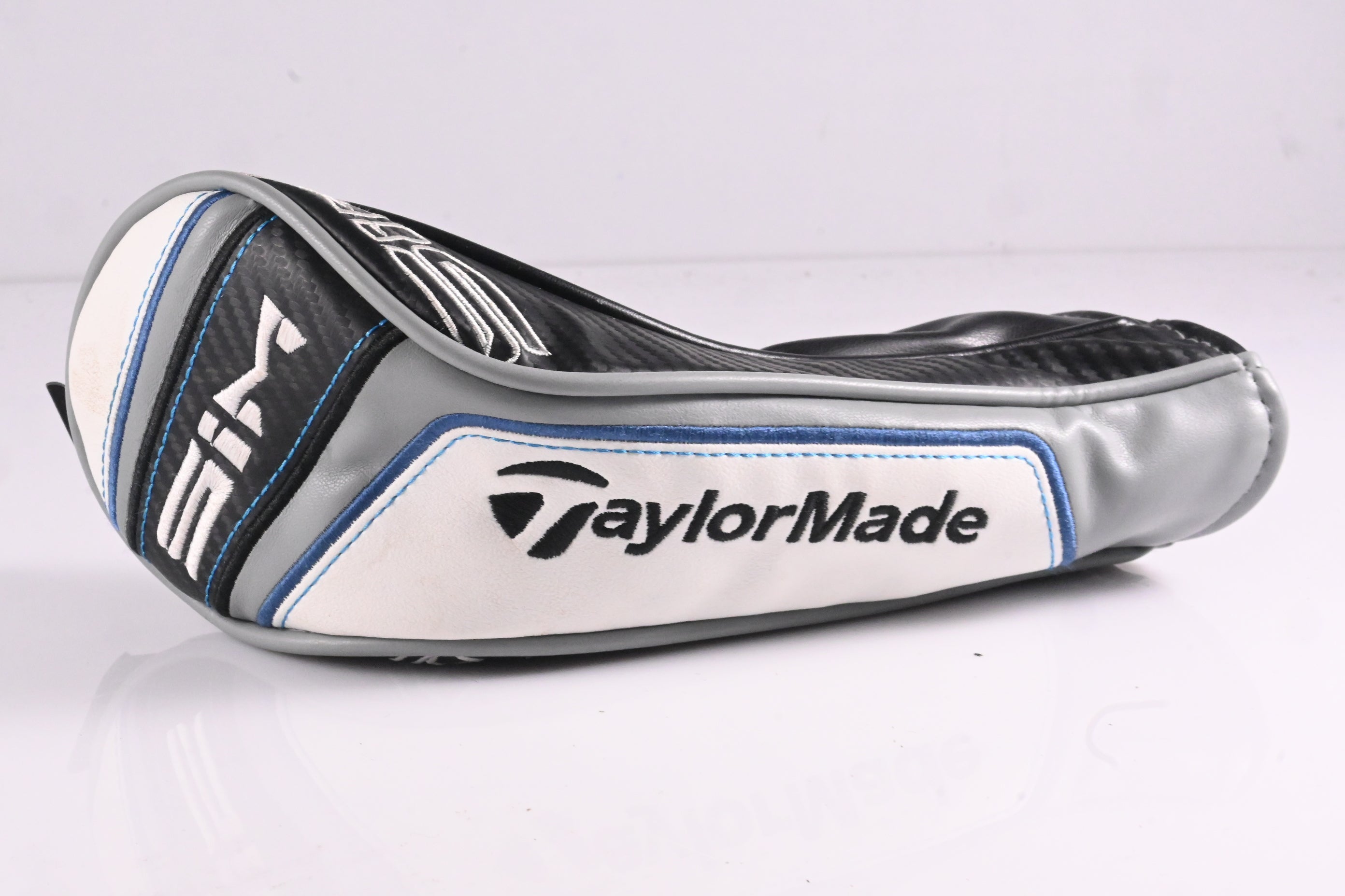 Taylormade SIM Max #5 Wood / 18 Degree / Regular Flex Fujikura Ventus Red 5