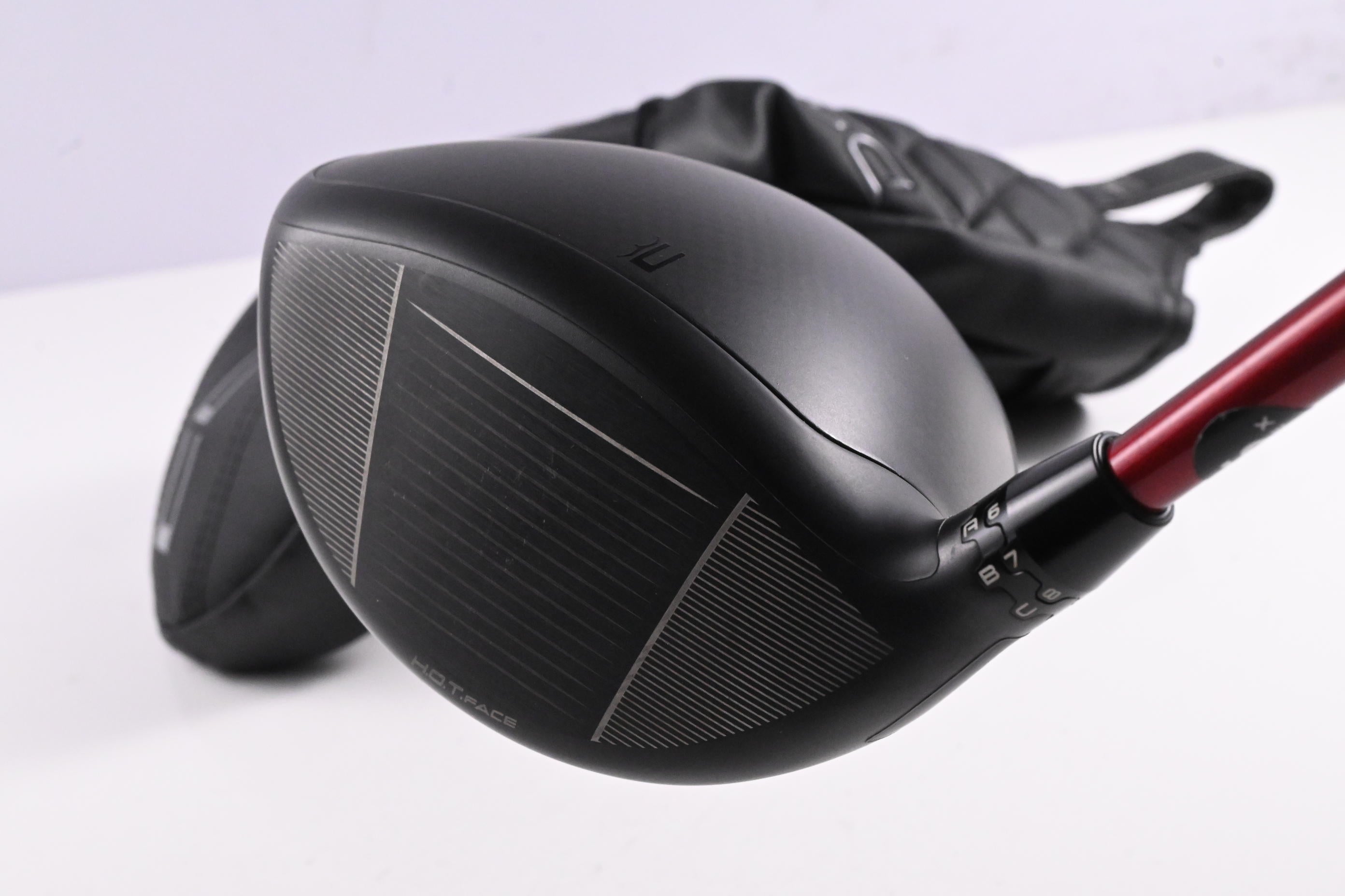 Cobra DS-Adapt LS Driver / 9 Degree / Stiff Flex Denali Red 50 Shaft