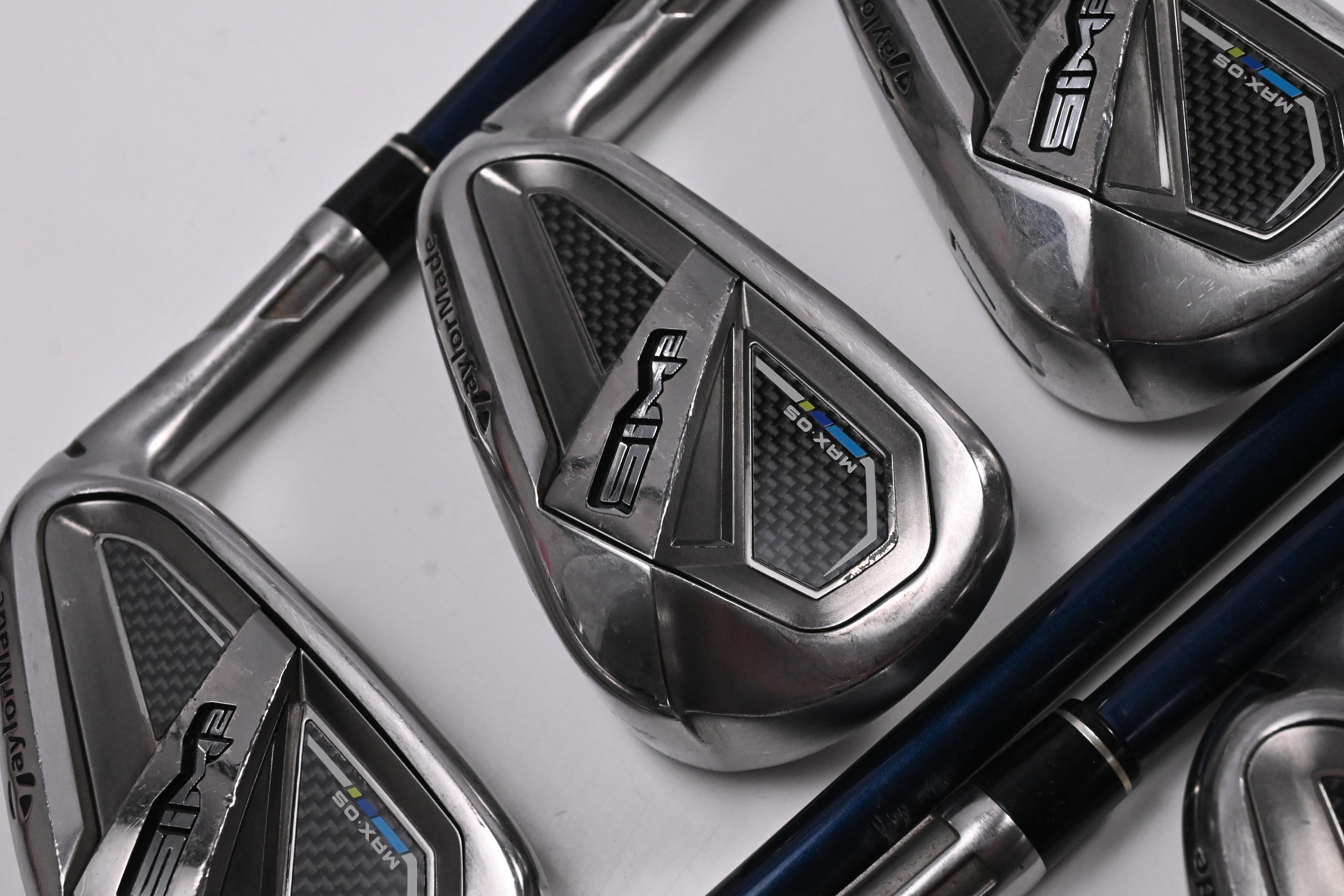 Taylormade SIM2 Max OS Irons / 5-PW+SW / Regular Flex Ventus Blue 6 Shaft