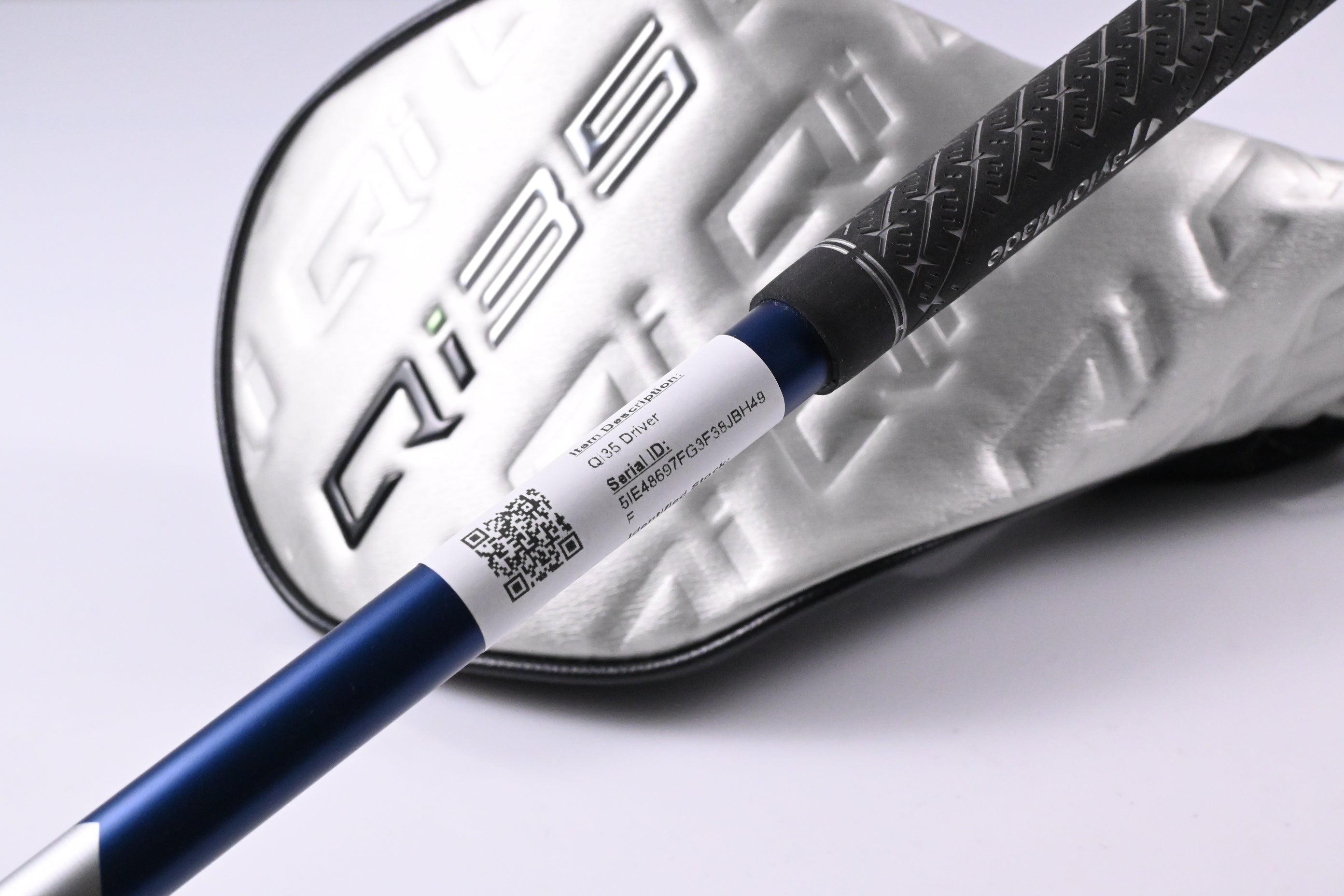 Taylormade Qi35 Driver / 10.5 Degree / Regular Flex Fujikura Ventus Blue '25 5