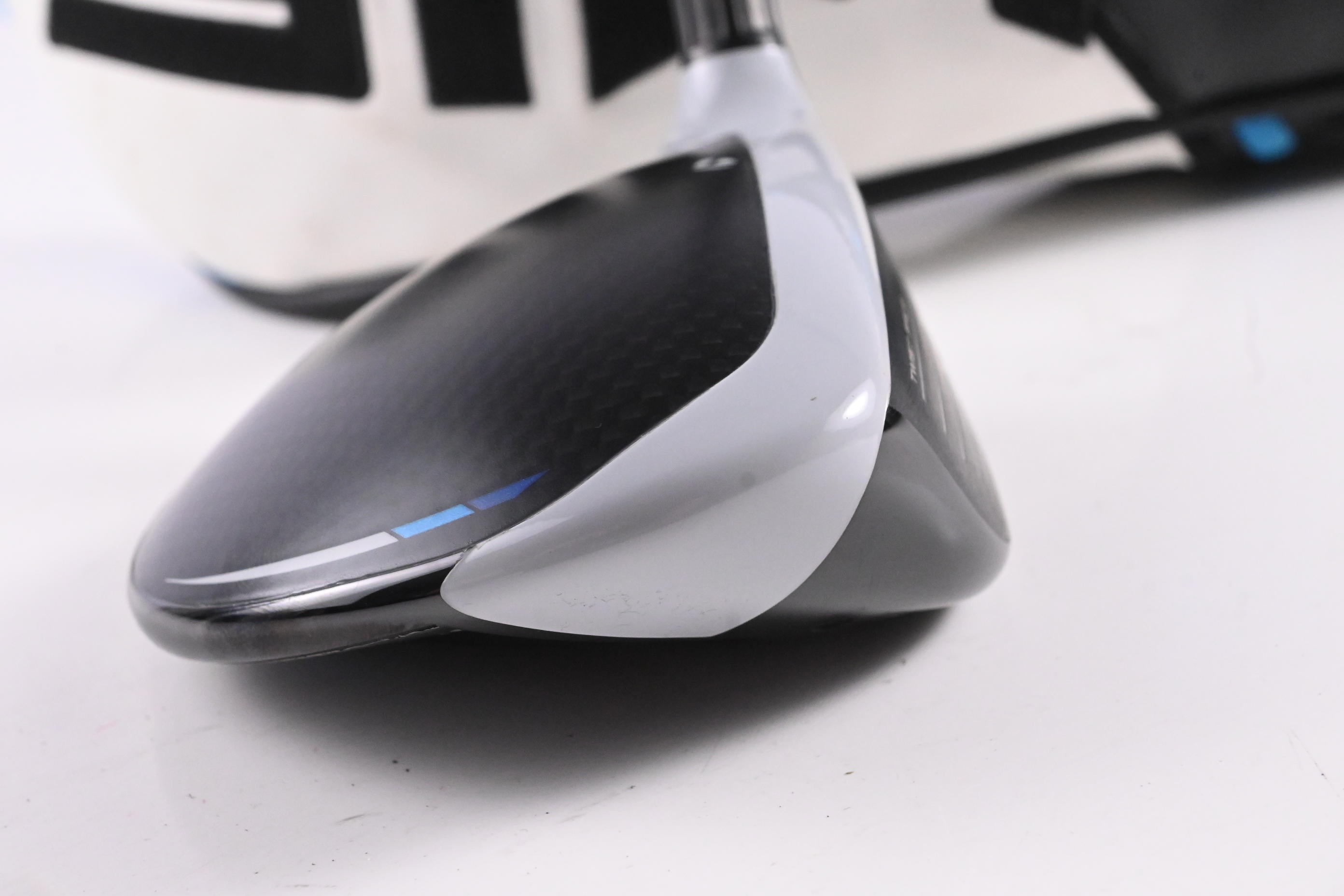 Taylormade SIM2 Max #5 Wood / 18 Degree / Regular Flex Ventus Blue 5 Shaft