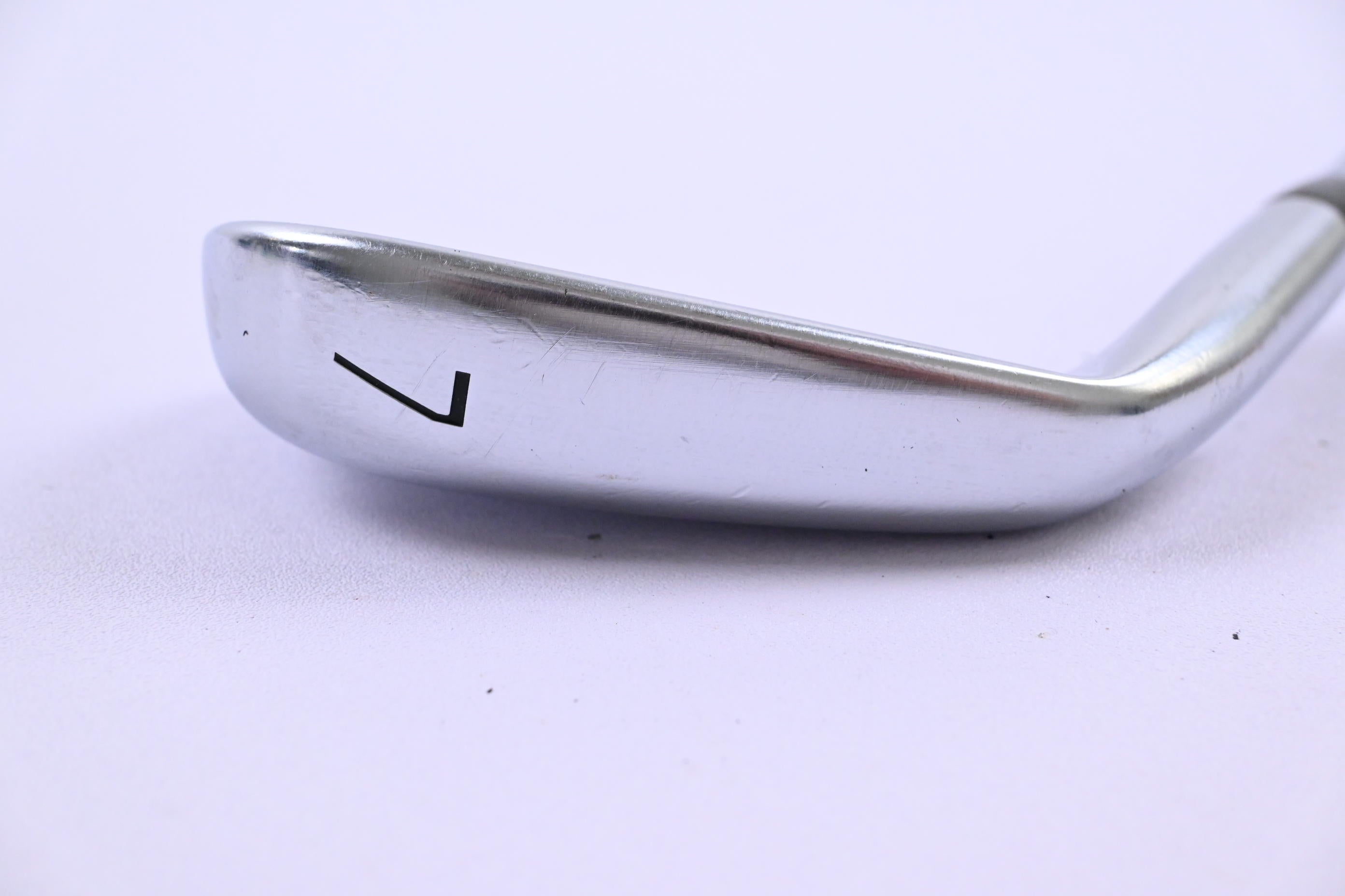 Mizuno Pro 225 #7 Iron / Stiff Flex ACCRA iSeries 115i Shaft