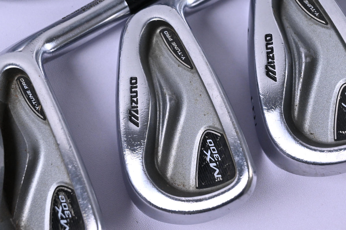 Mizuno MX-300 Irons / 4-PW / Regular Flex Dynalite Gold XP R300 Shafts