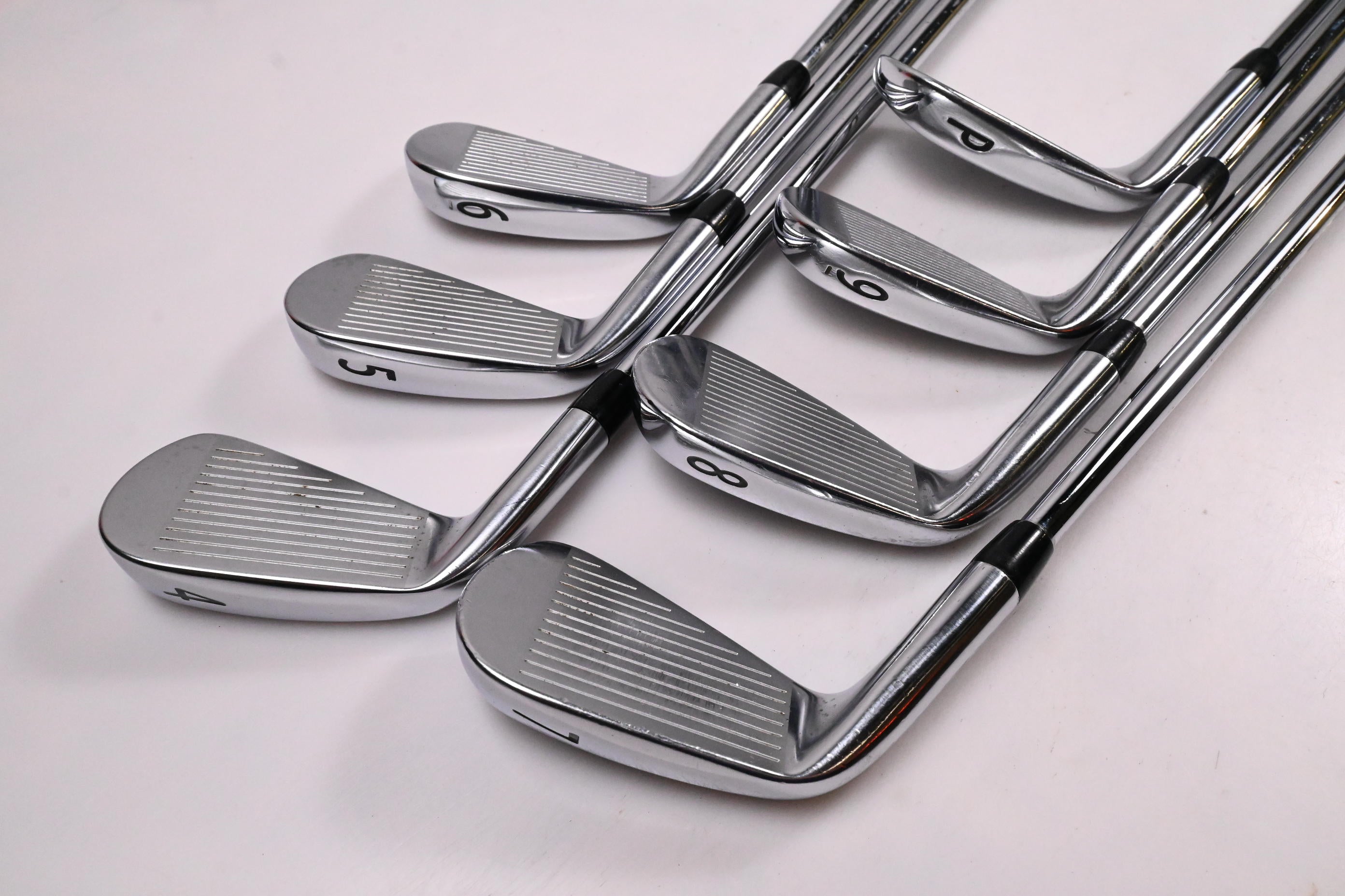 Titleist 718 AP2 Irons / 4-PW / Stiff Flex AMT Tour White S300 Shafts