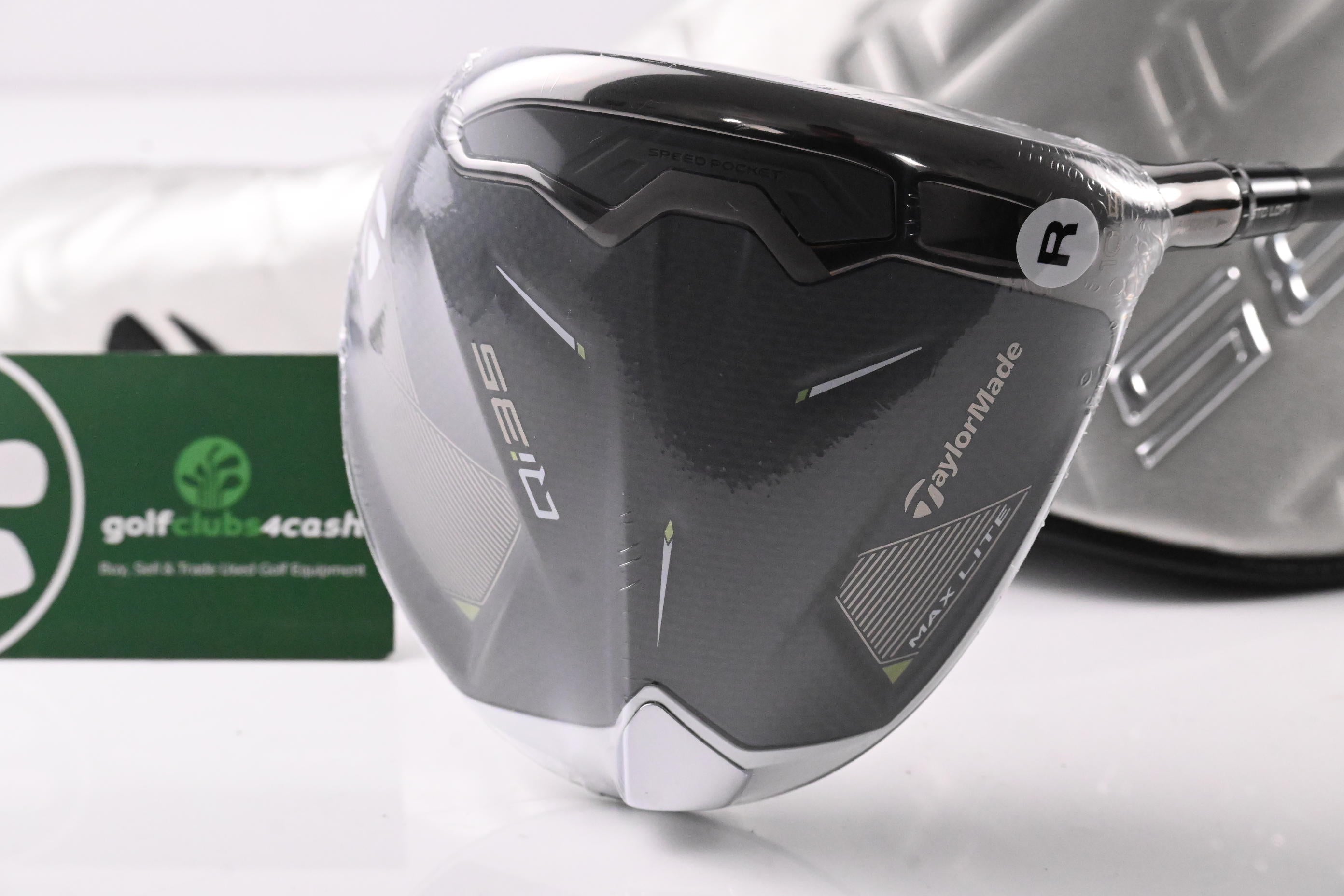 Taylormade Qi35 Max Lite Driver / 10.5 Degree / Regular Flex Vanquish 4 Shaft