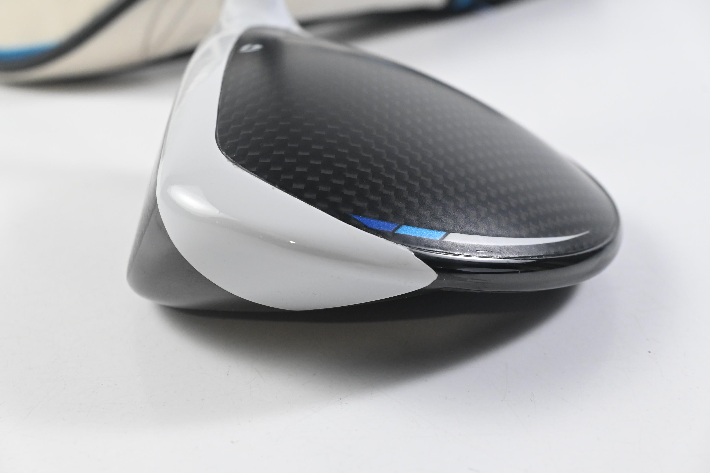 Left Hand Taylormade SIM2 Max #3 HL Wood / 16.5 Degree / Regular Flex Ventus