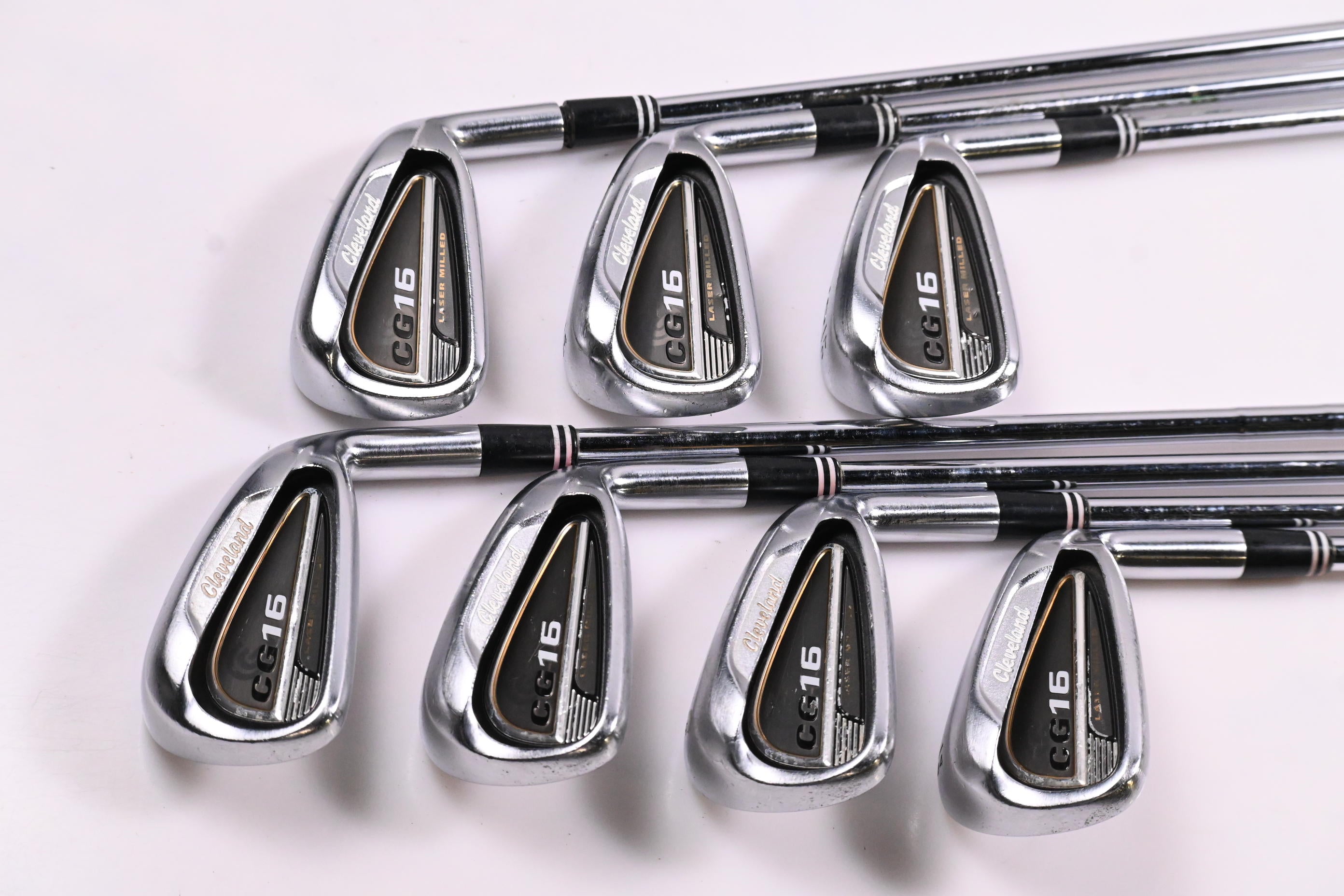Cleveland CG16 Chrome Irons / 4-PW / Regular Flex Traction 85 Shafts