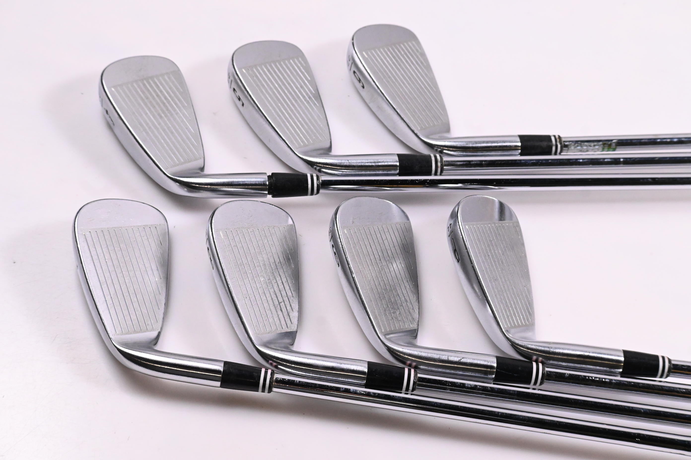Cleveland CG16 Chrome Irons / 4-PW / Regular Flex Traction 85 Shafts