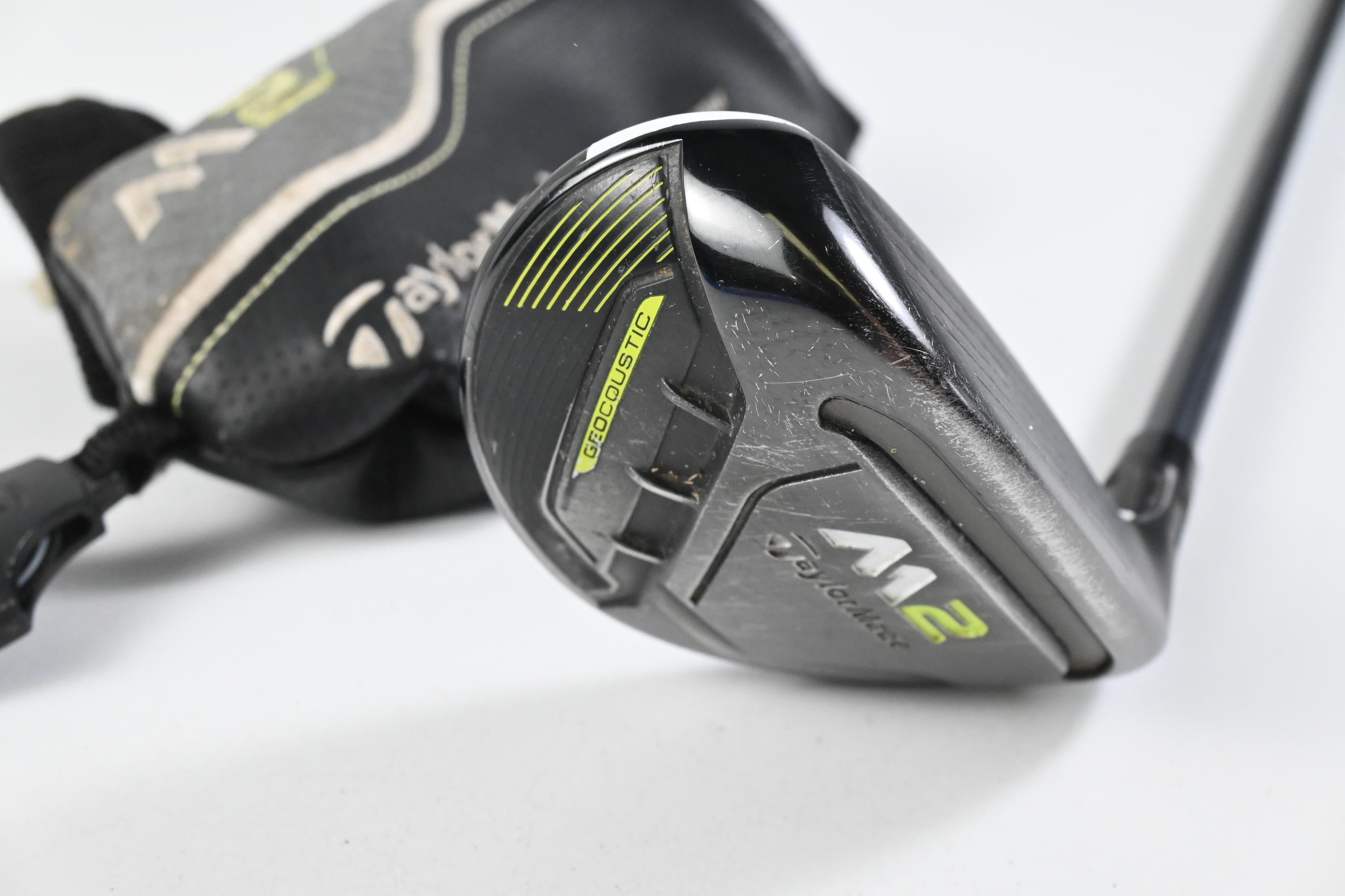 Taylormade M2 2017 #3 Hybrid / 19 Degree / Regular Flex M2 REAX 65 Shaft