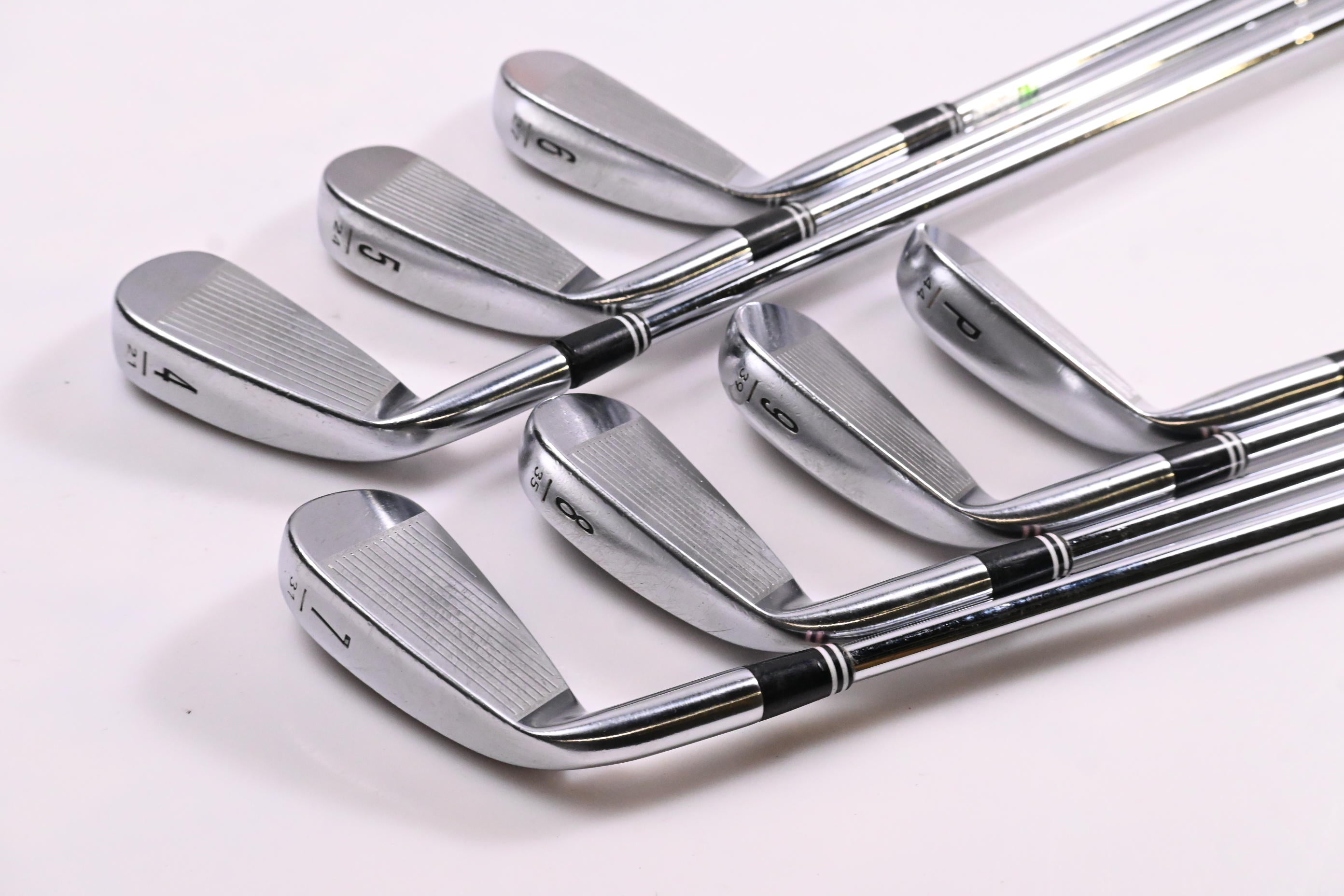 Cleveland CG16 Chrome Irons / 4-PW / Regular Flex Traction 85 Shafts