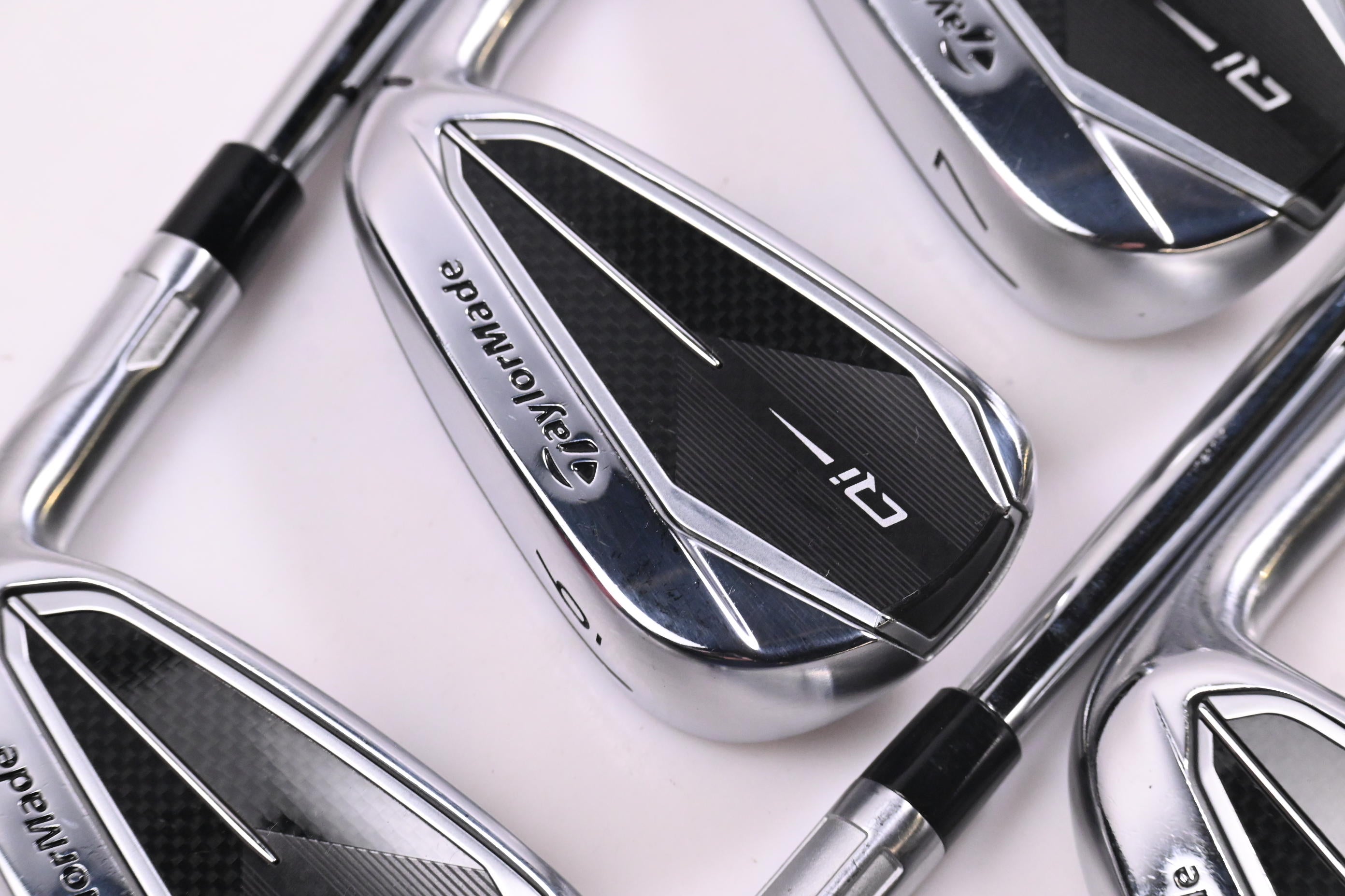Taylormade Qi Irons / 5-PW / Regular Flex KBS Max MT 85 Shafts