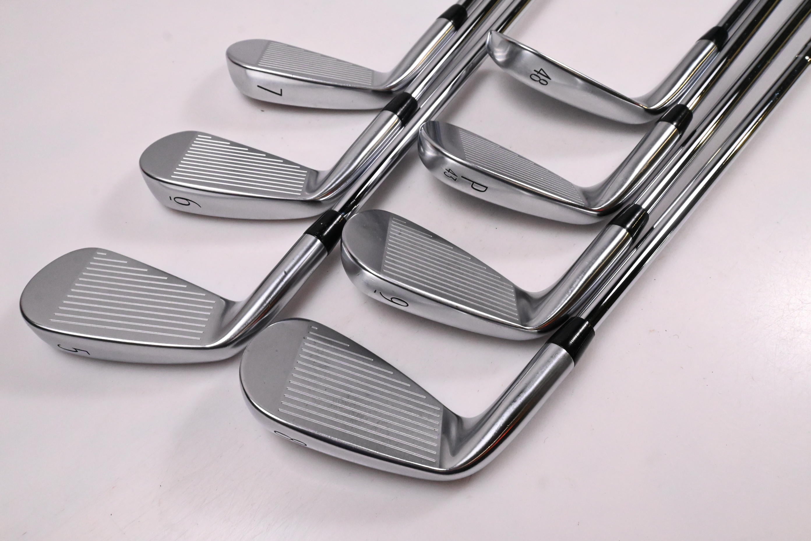 Titleist T250 2025 Irons / 5-PW+48° / Stiff Flex AMT Red Shafts