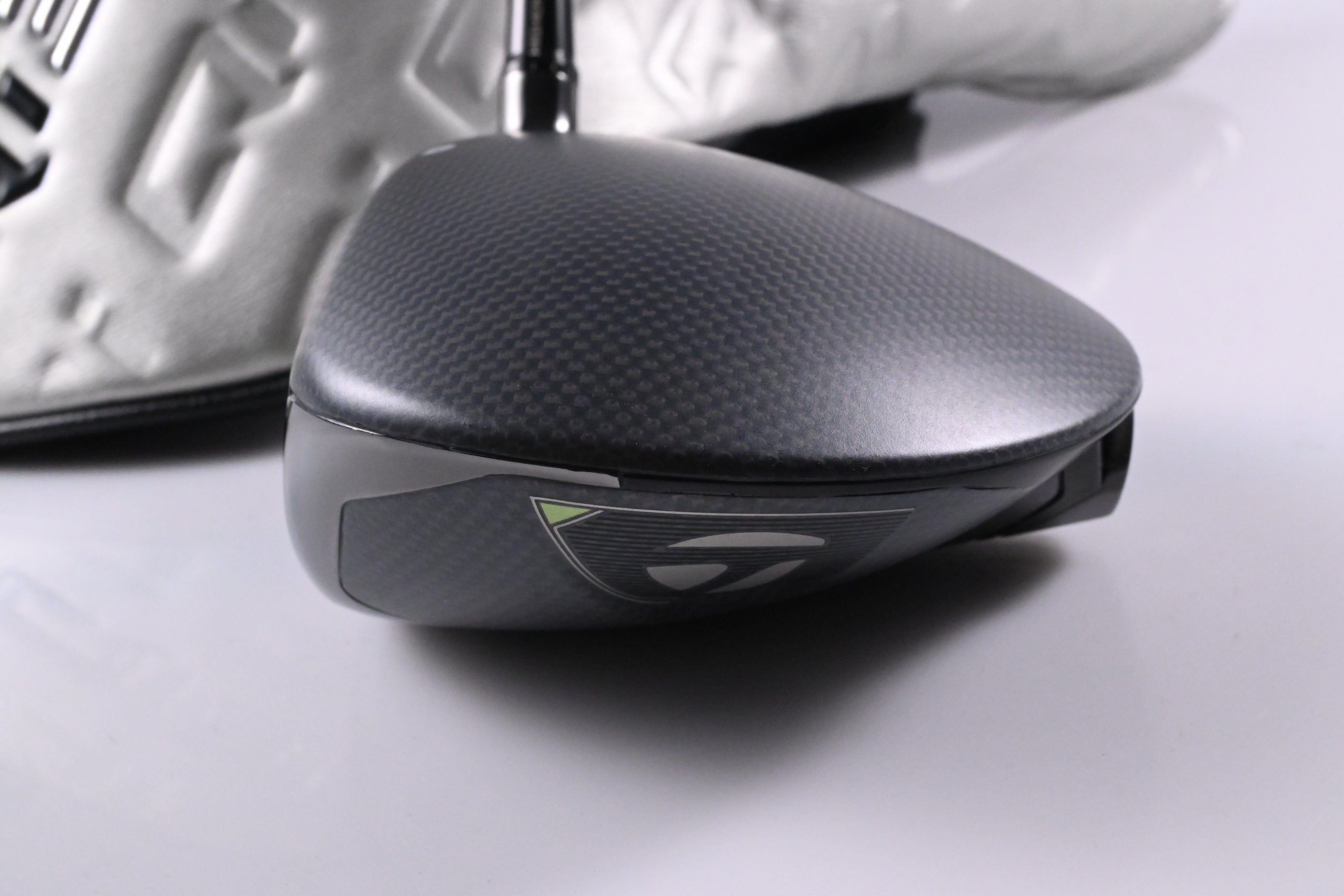 Left Hand Taylormade Qi35 LS Driver / 10.5 Degree / Regular Flex Air Speeder TCS