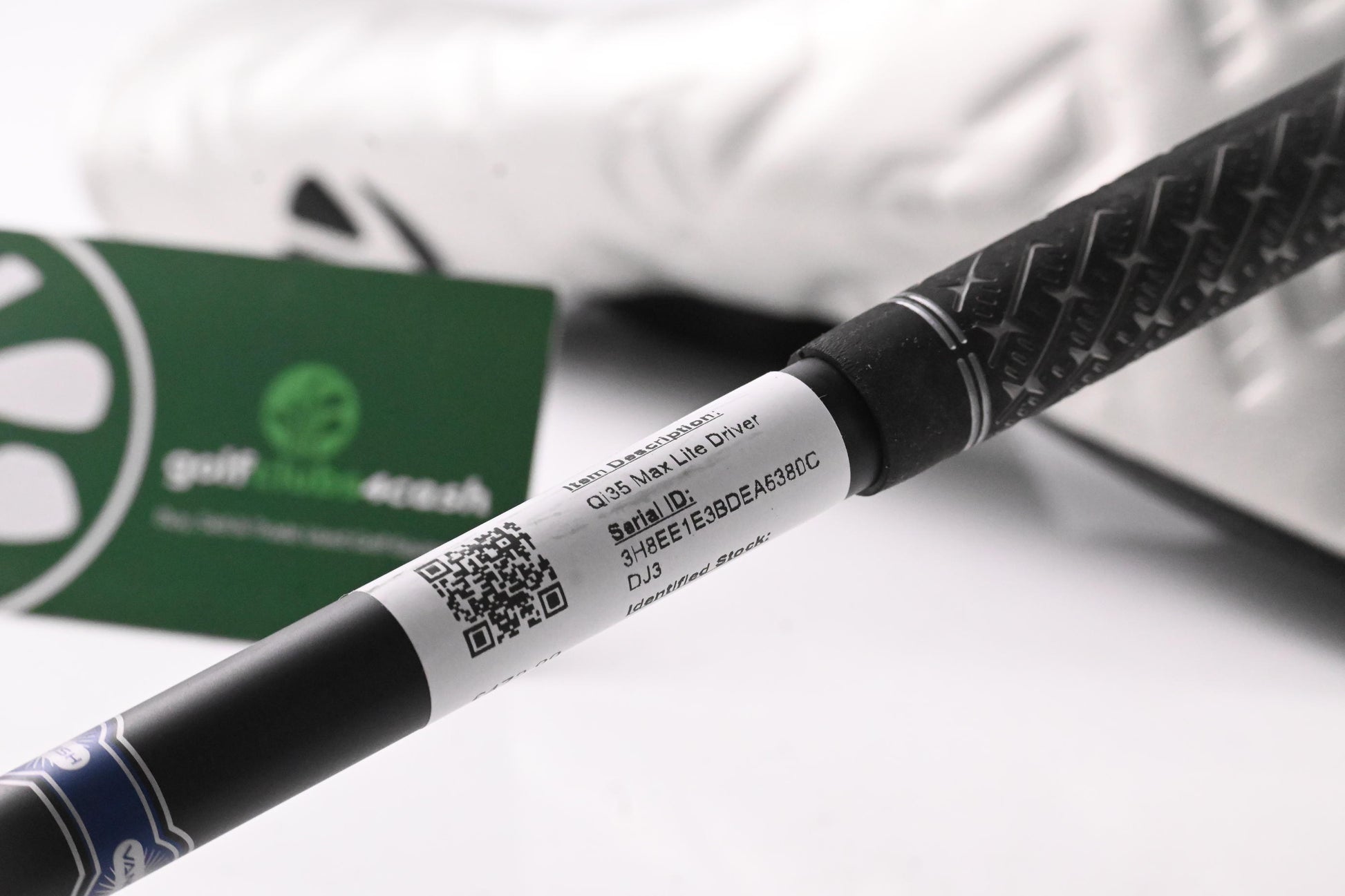 Taylormade Qi35 Max Lite Driver / 10.5 Degree / Regular Flex Vanquish 4 Shaft