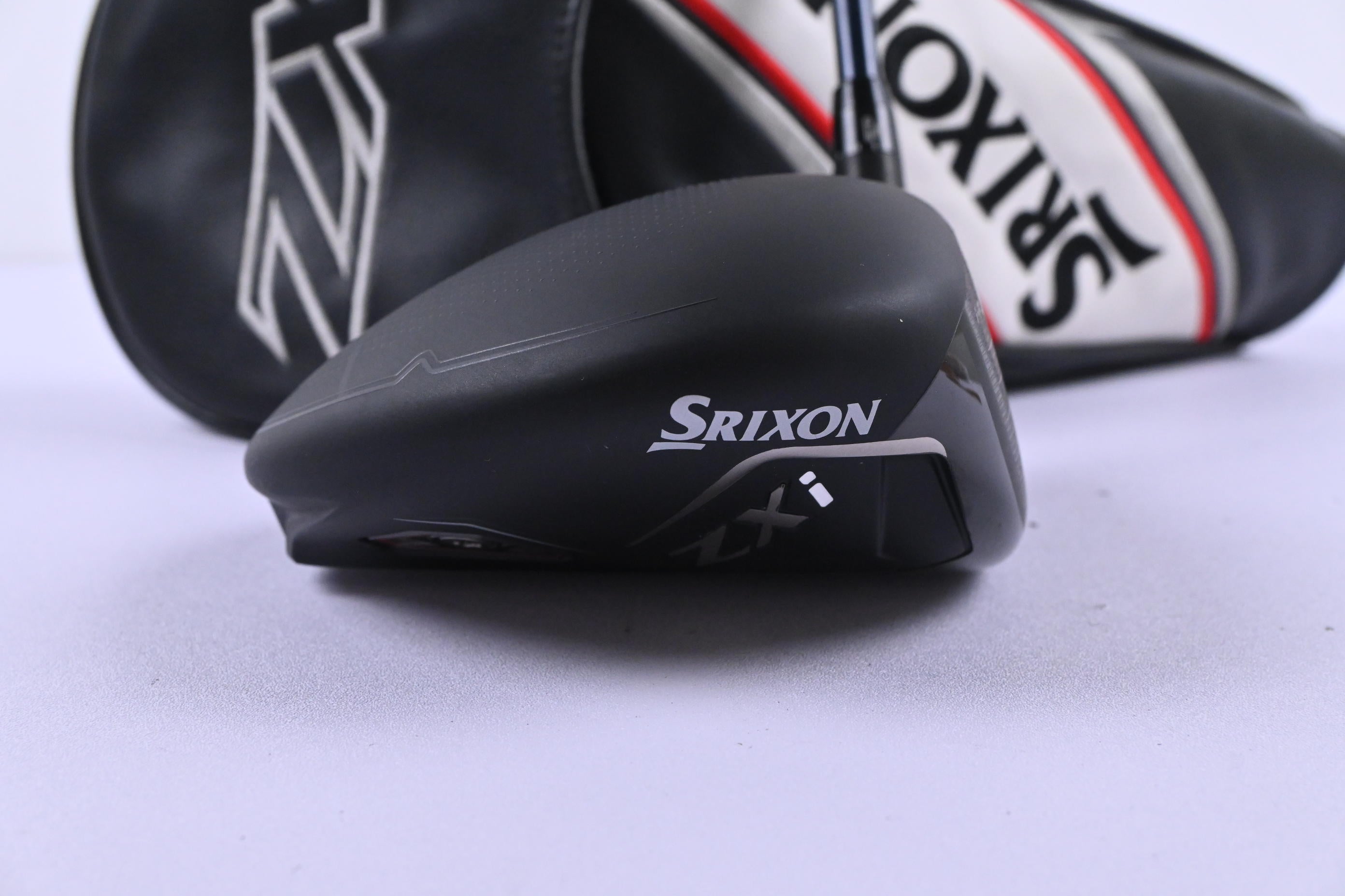 Srixon ZXi Driver / 10.5 Degree / X-Flex Fujikura Ventus TR Blue 6 Shaft