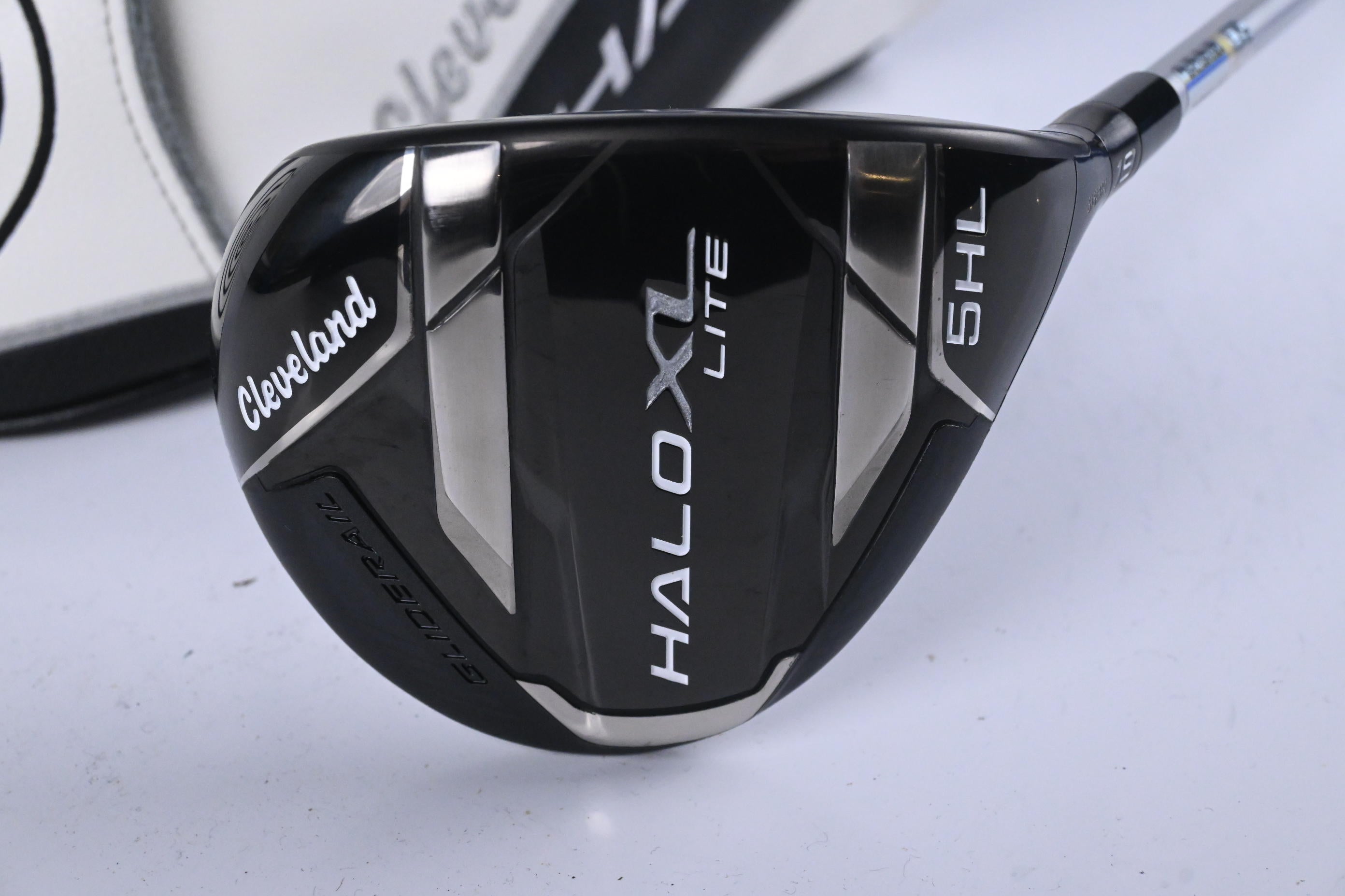 Ladies Cleveland Halo XL Lite #5 Wood / 19 Degree / Ladies Flex Aldila Ascent 40
