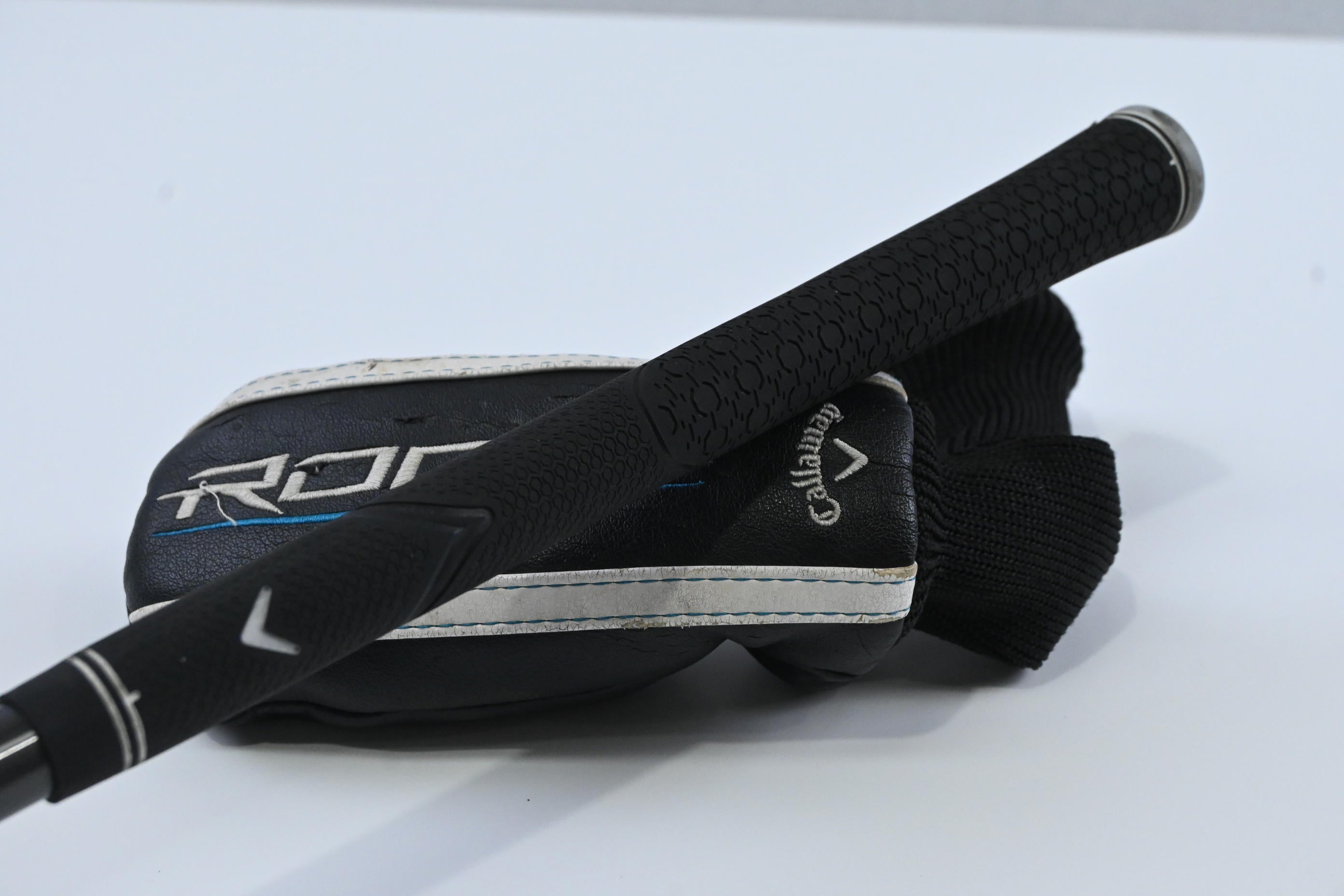 Callaway Rogue #4 Hybrid / 20 Degree / Regular Flex Aldila Synergy 50 Shaft