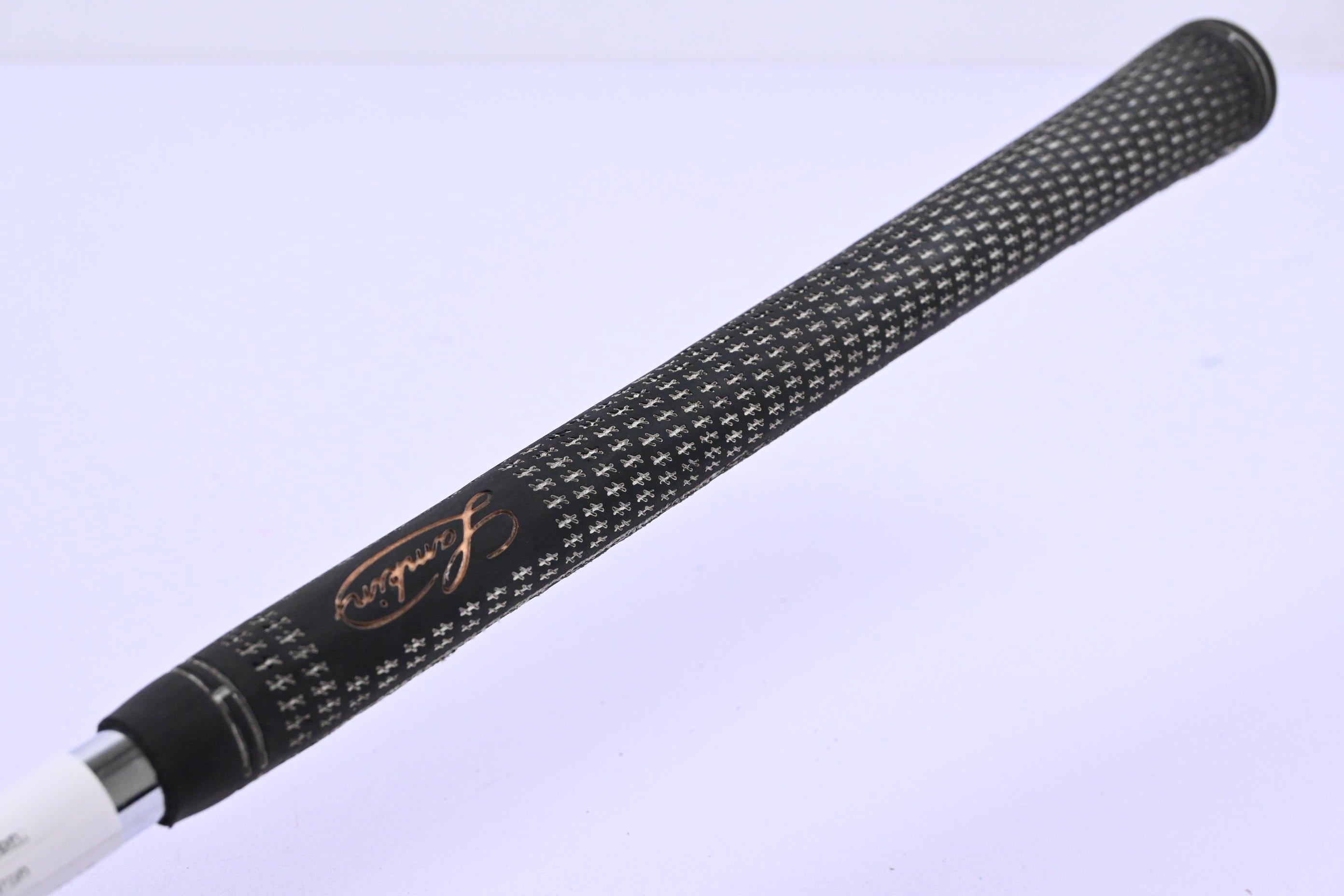 Mizuno MP-37 #4 Iron / 24 Degree / Regular Flex Dynamic Gold R300 Shaft