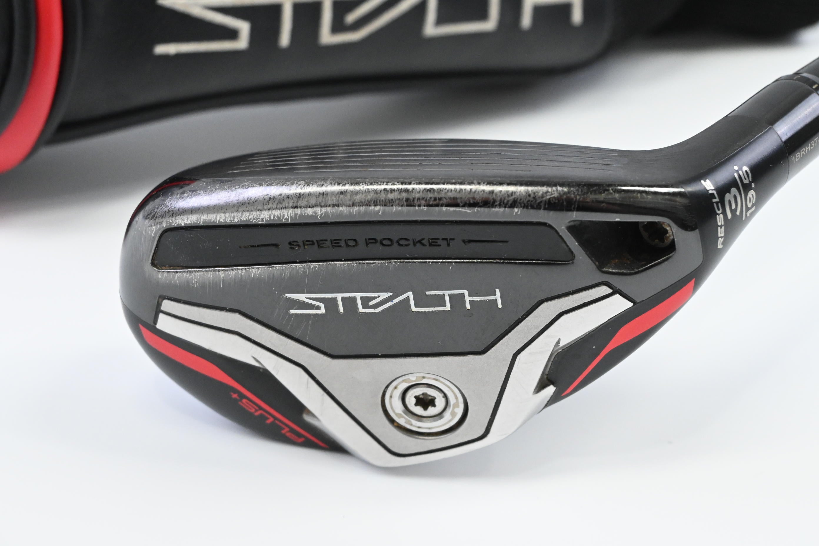 Taylormade Stealth Plus #3 Hybrid / 19.5 Degree / Stiff Flex HZRDUS Smoke Red 80