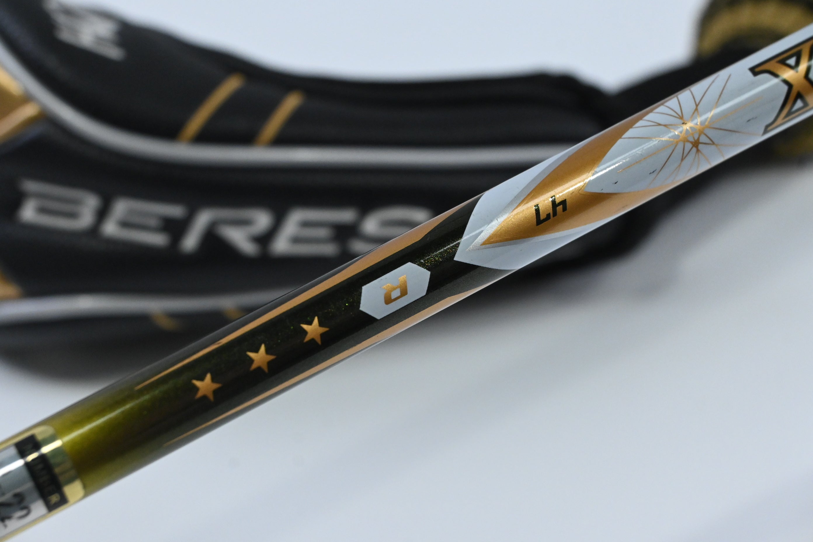 Honma Beres U-06 #4 Hybrid / 22 Degree / Regular Flex Honma Armrq X 47 Shaft