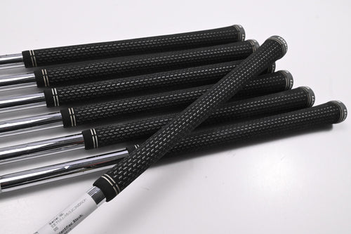 Taylormade SIM2 Max Irons / 5-PW+SW / Regular Flex KBS MAX MT 85 Shafts