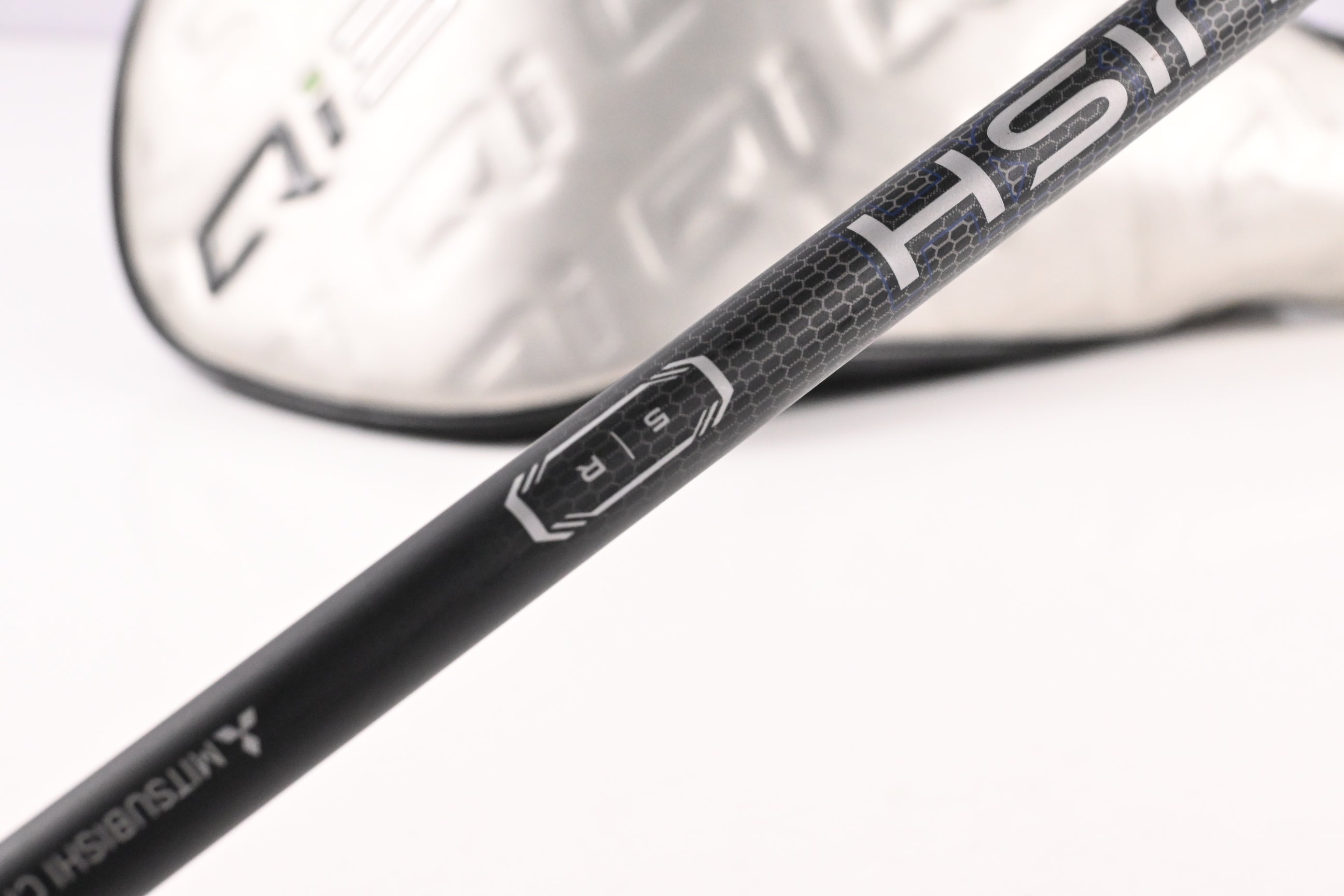 Taylormade Qi35 Driver / 10.5 Degree / Regular Flex VANQUISH 5 Shaft